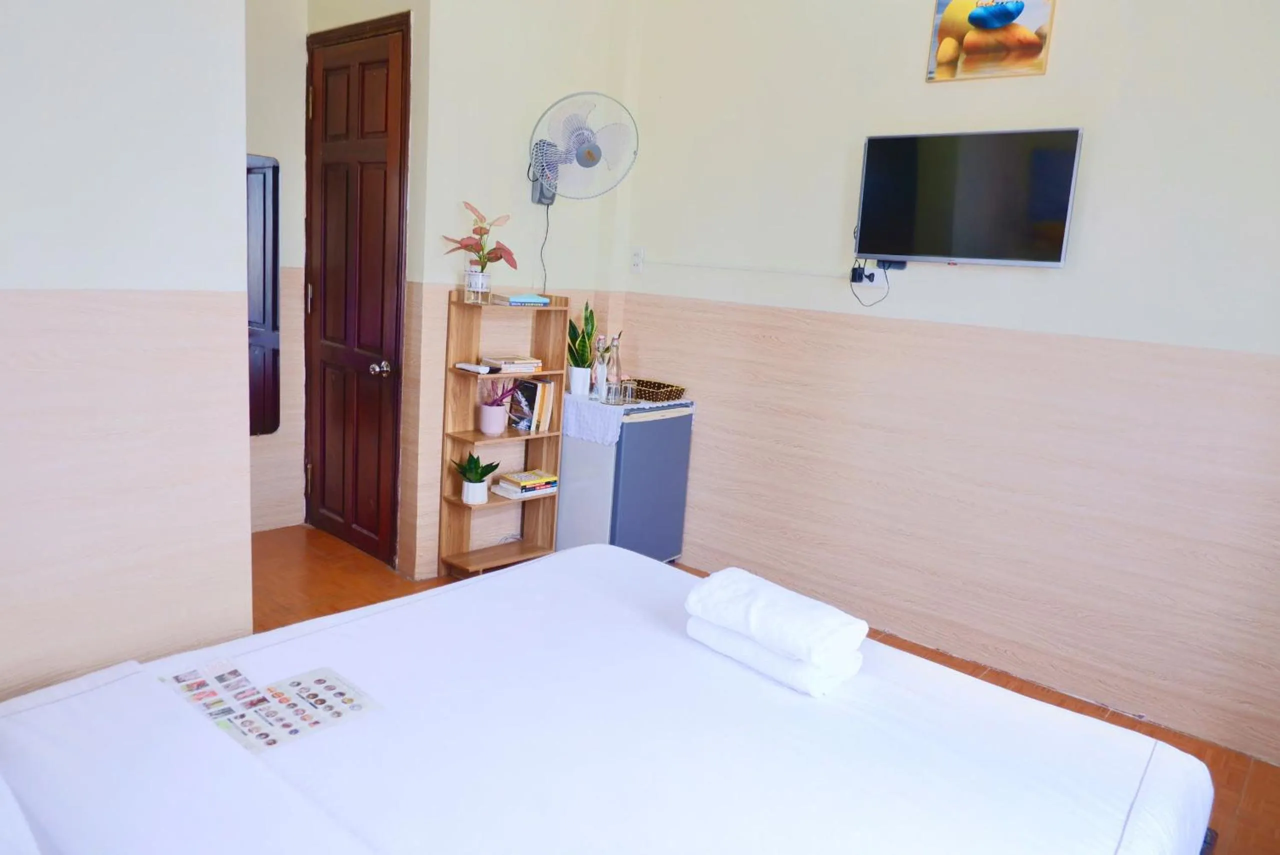 Bed in Hue Ancient Town - Homestay in Hue