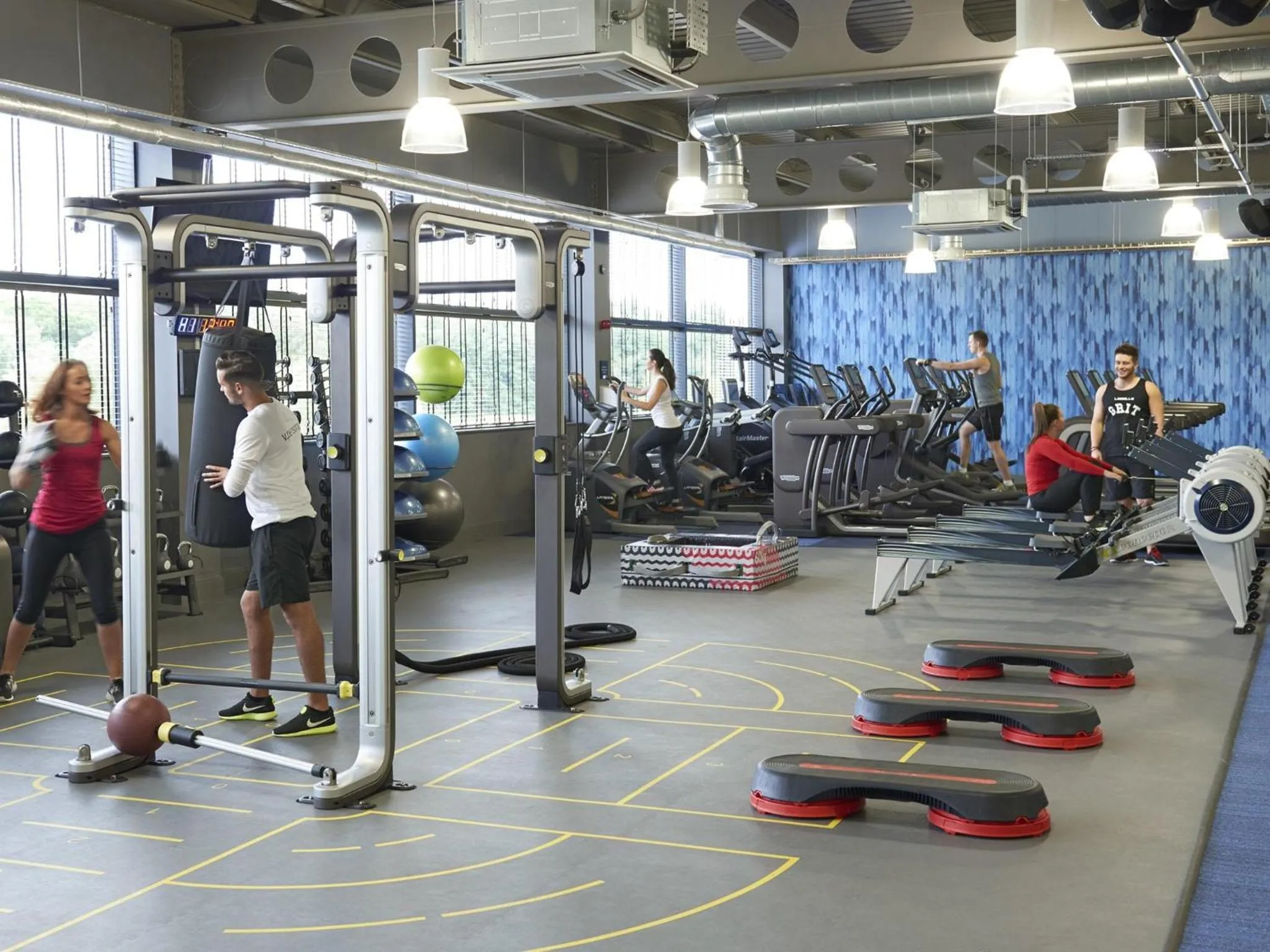 Fitness centre/facilities in Village Hotel Glasgow