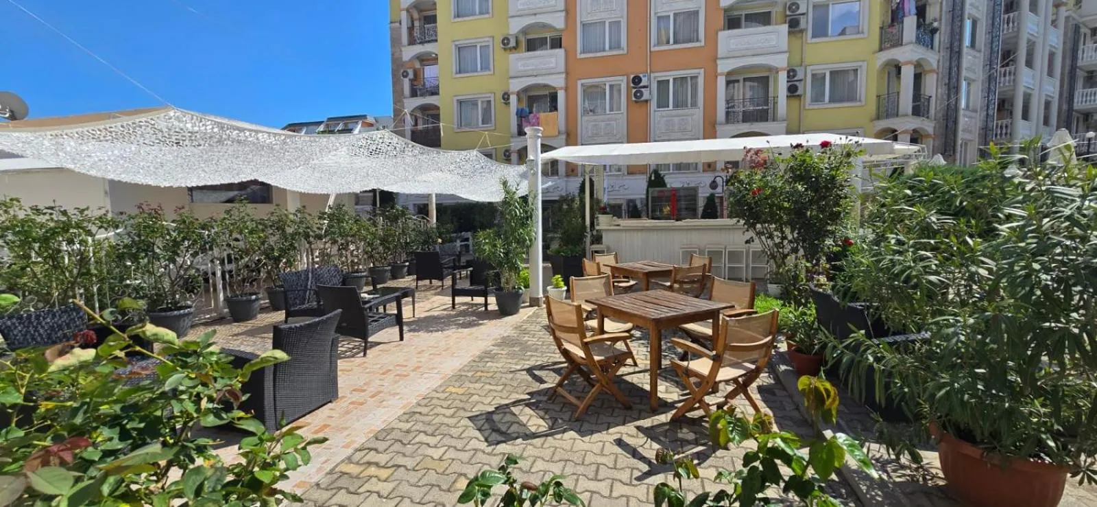 Vanilla Garden Apartments