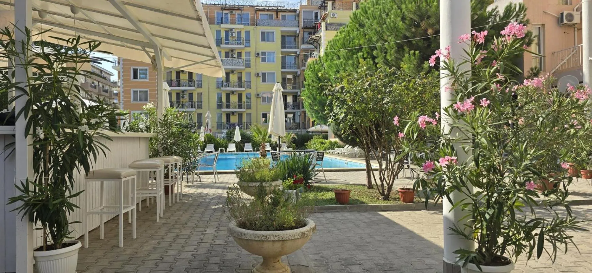 Vanilla Garden Apartments