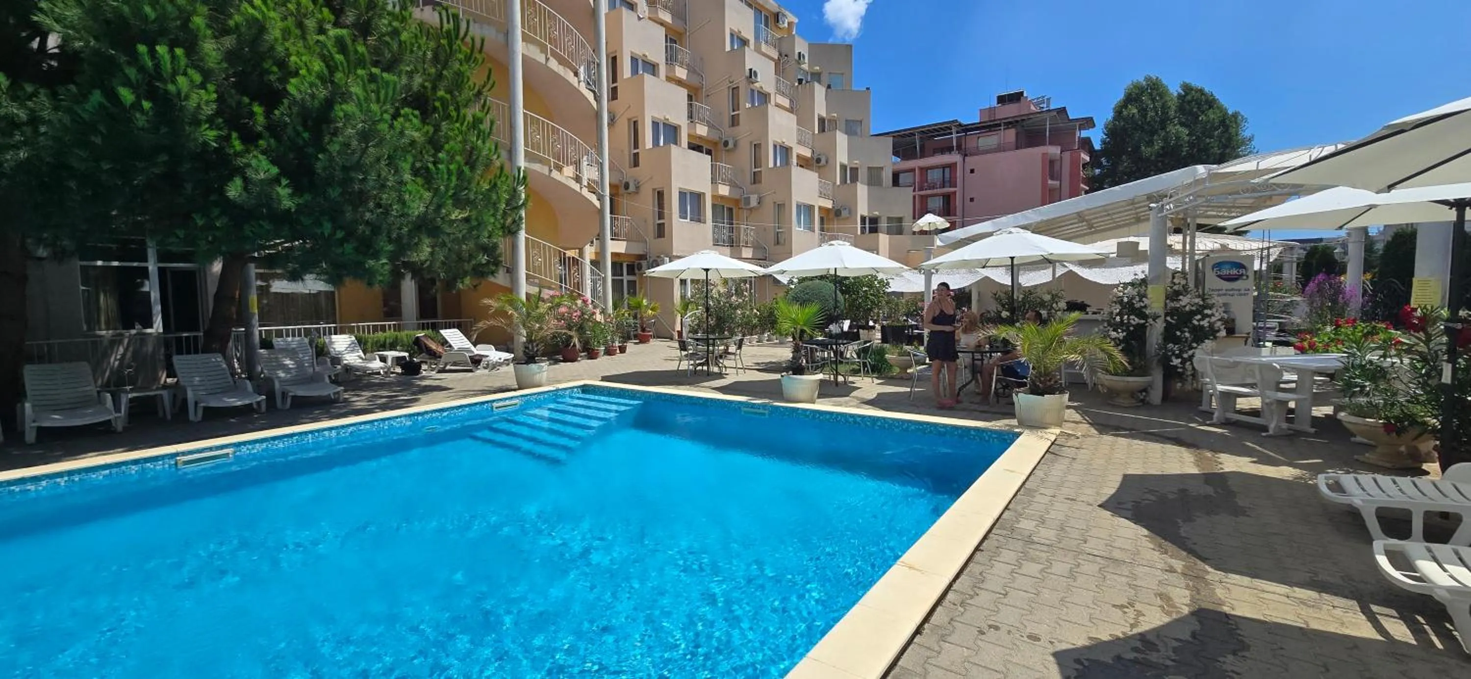 Vanilla Garden Apartments