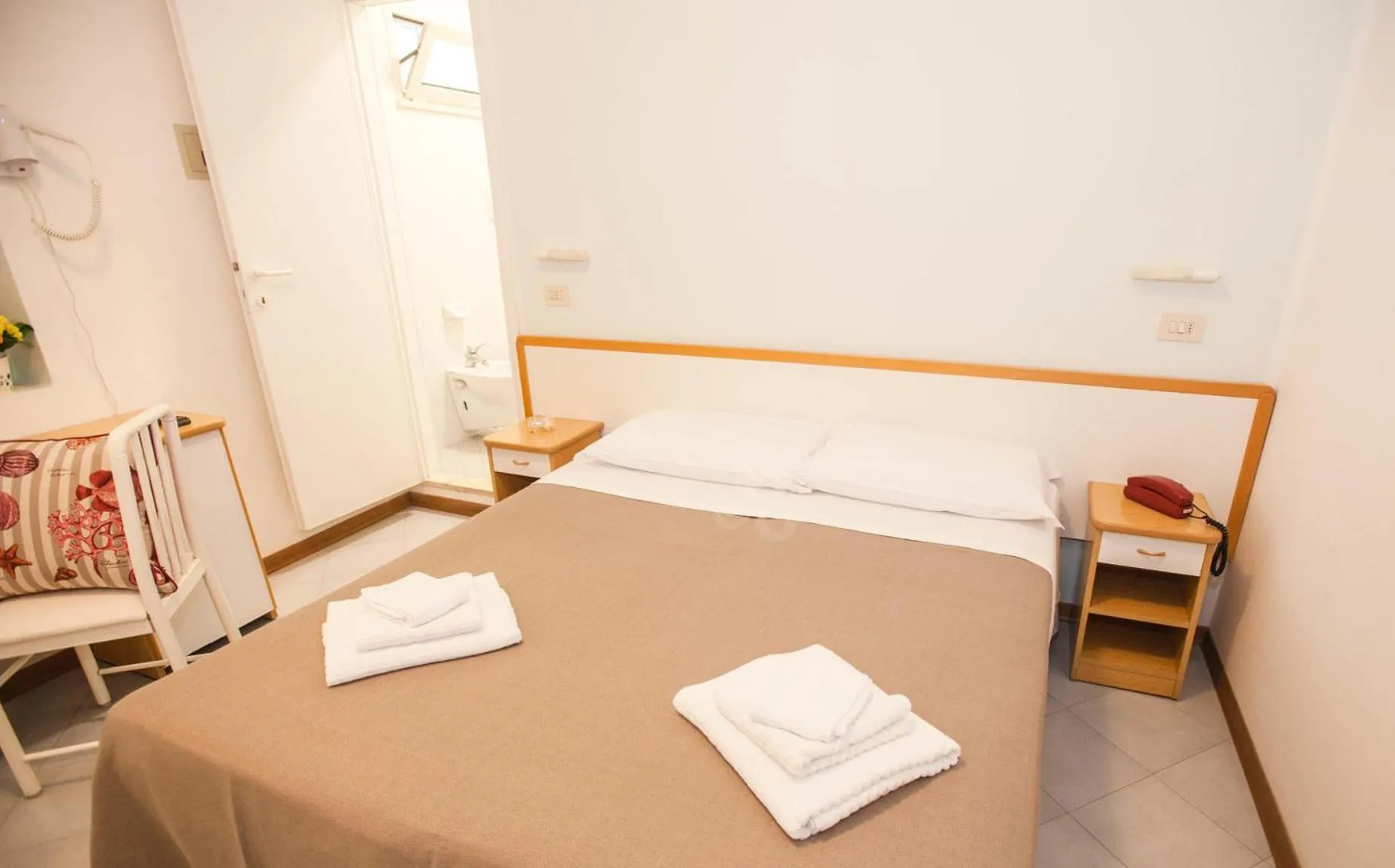 Bedroom, Bed in Hotel Massimo