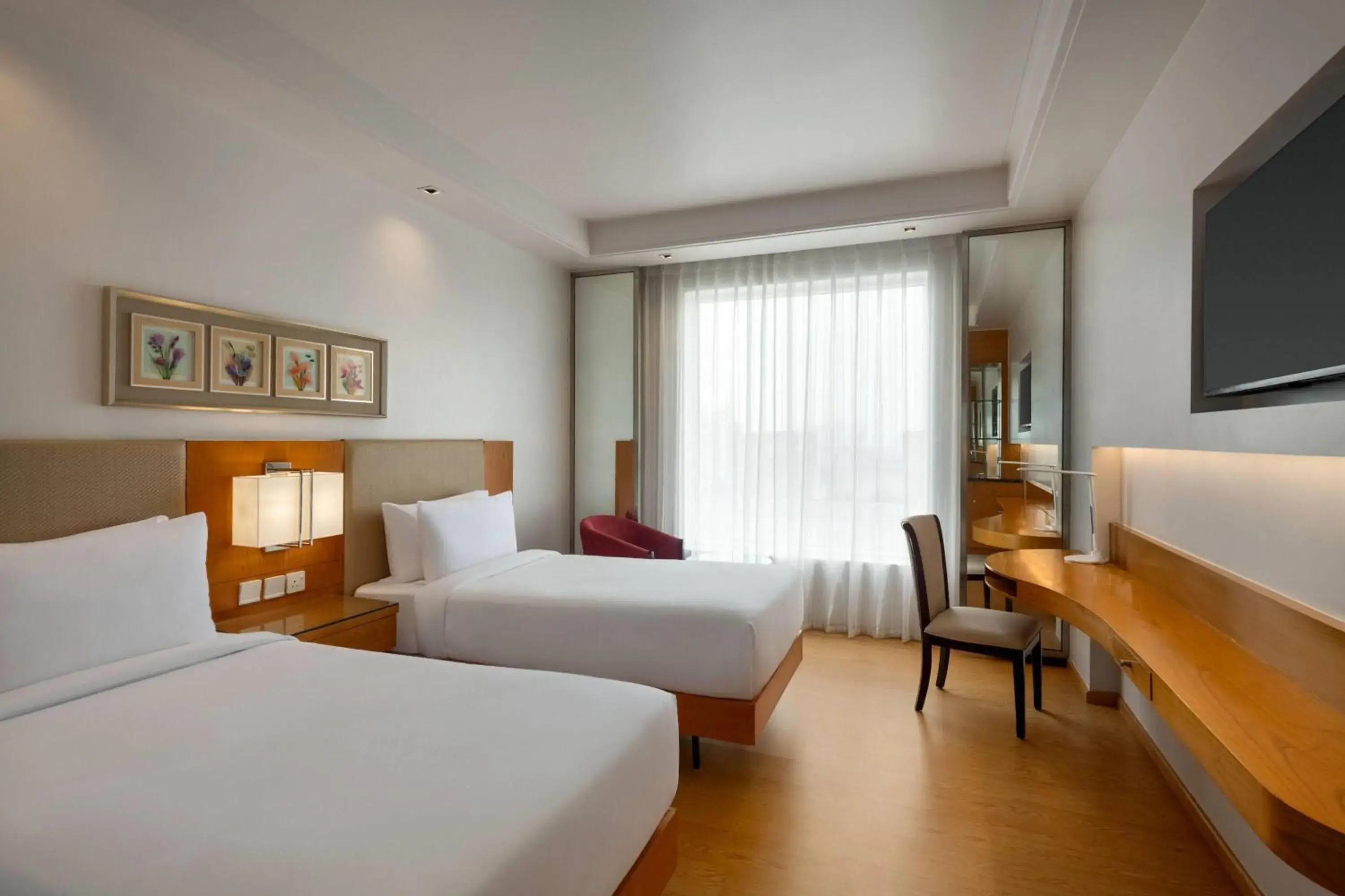 Photo of the whole room, Bed in Ramada by Wyndham Ghaziabad Vasundhara Photo of the whole room, Bed in Ramada by Wyndham Ghaziabad Vasundhara