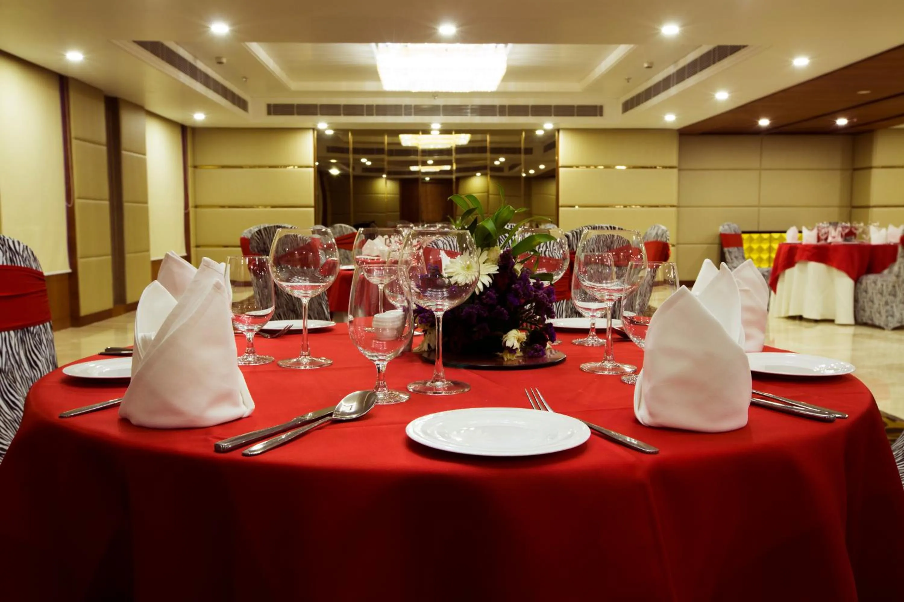 Banquet/Function facilities in Ramada by Wyndham Ghaziabad Vasundhara