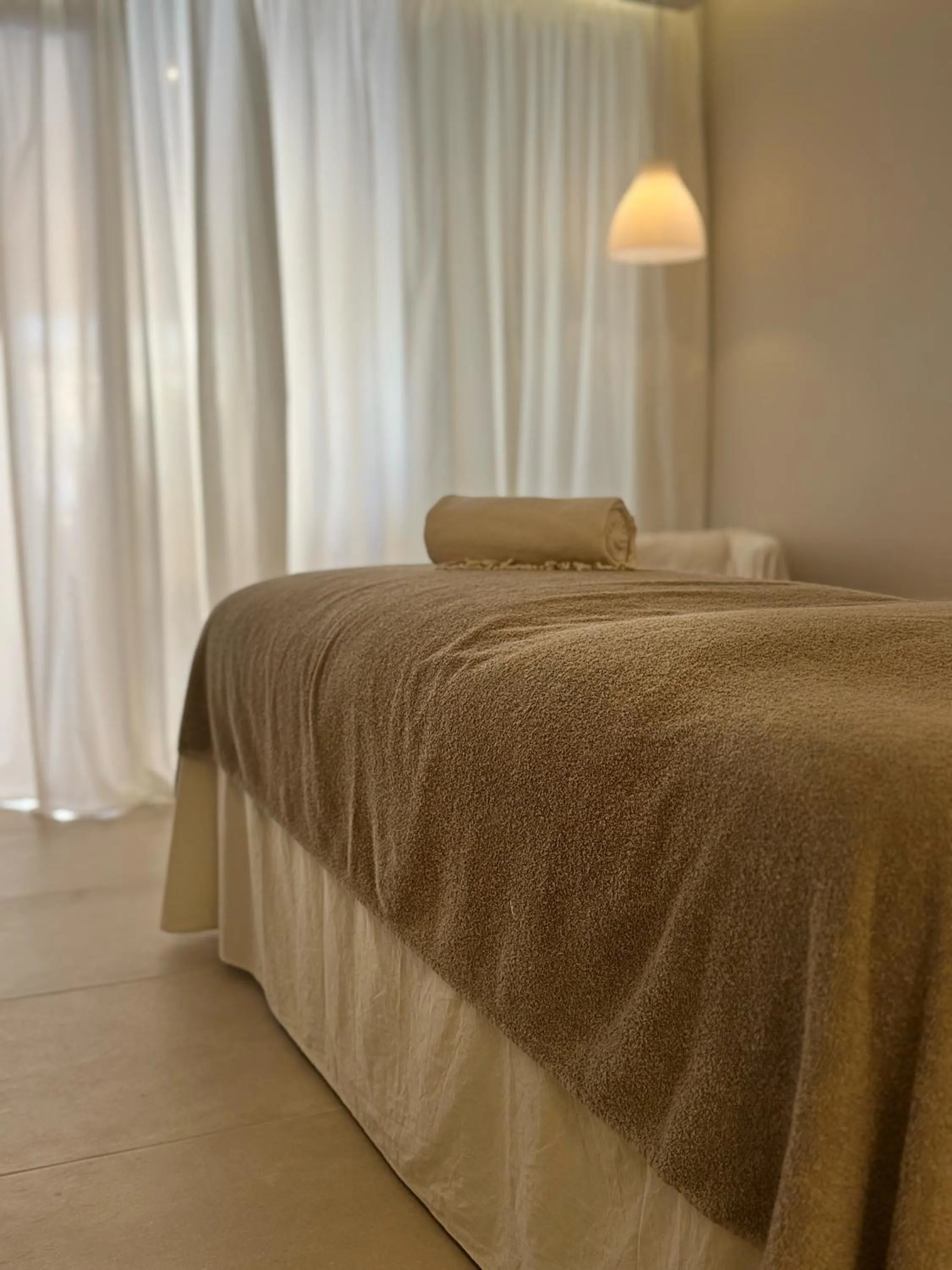 Massage, Bed in La Casa Occitane
