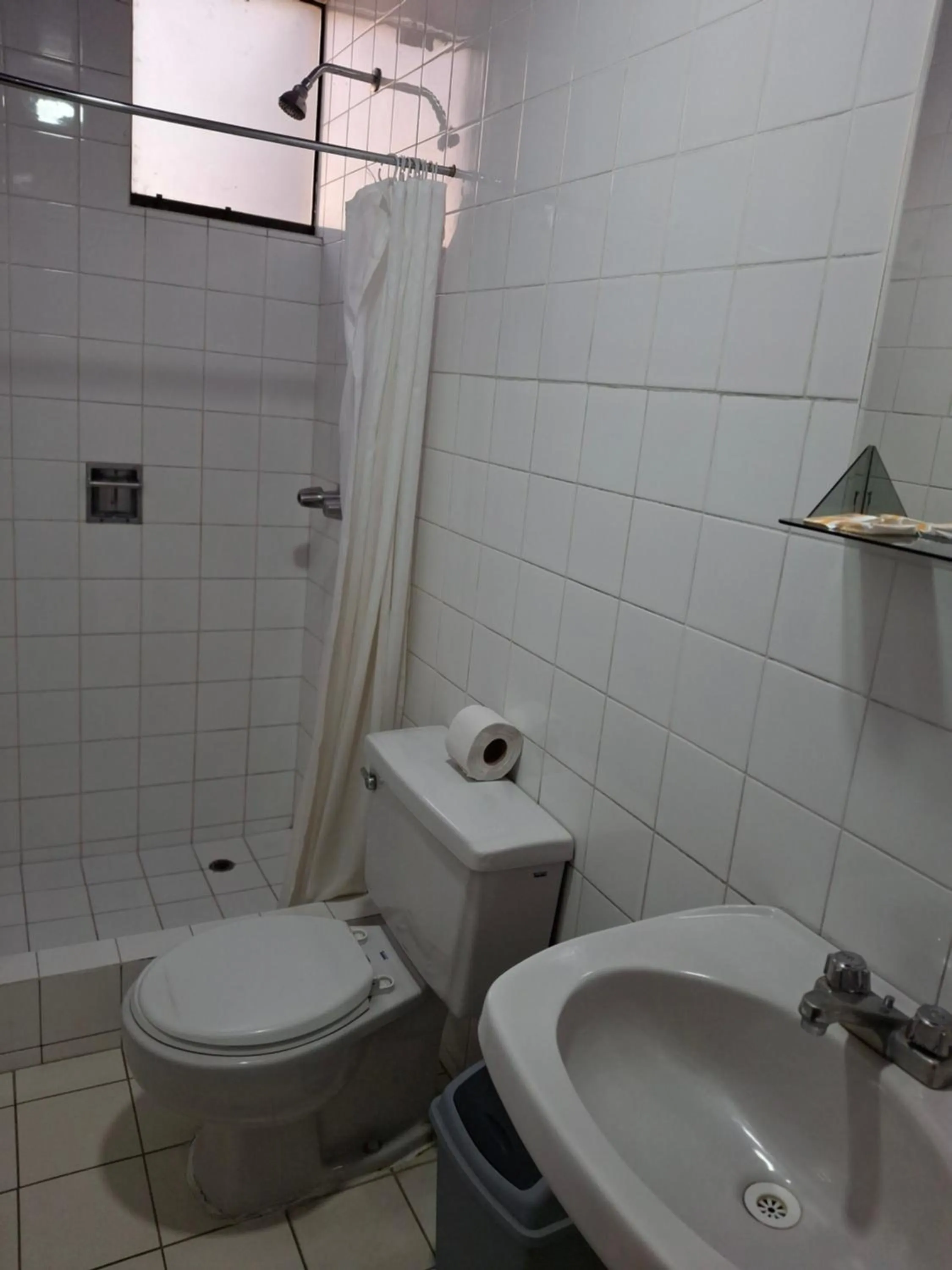 Bathroom in Hotel Sideral AQP