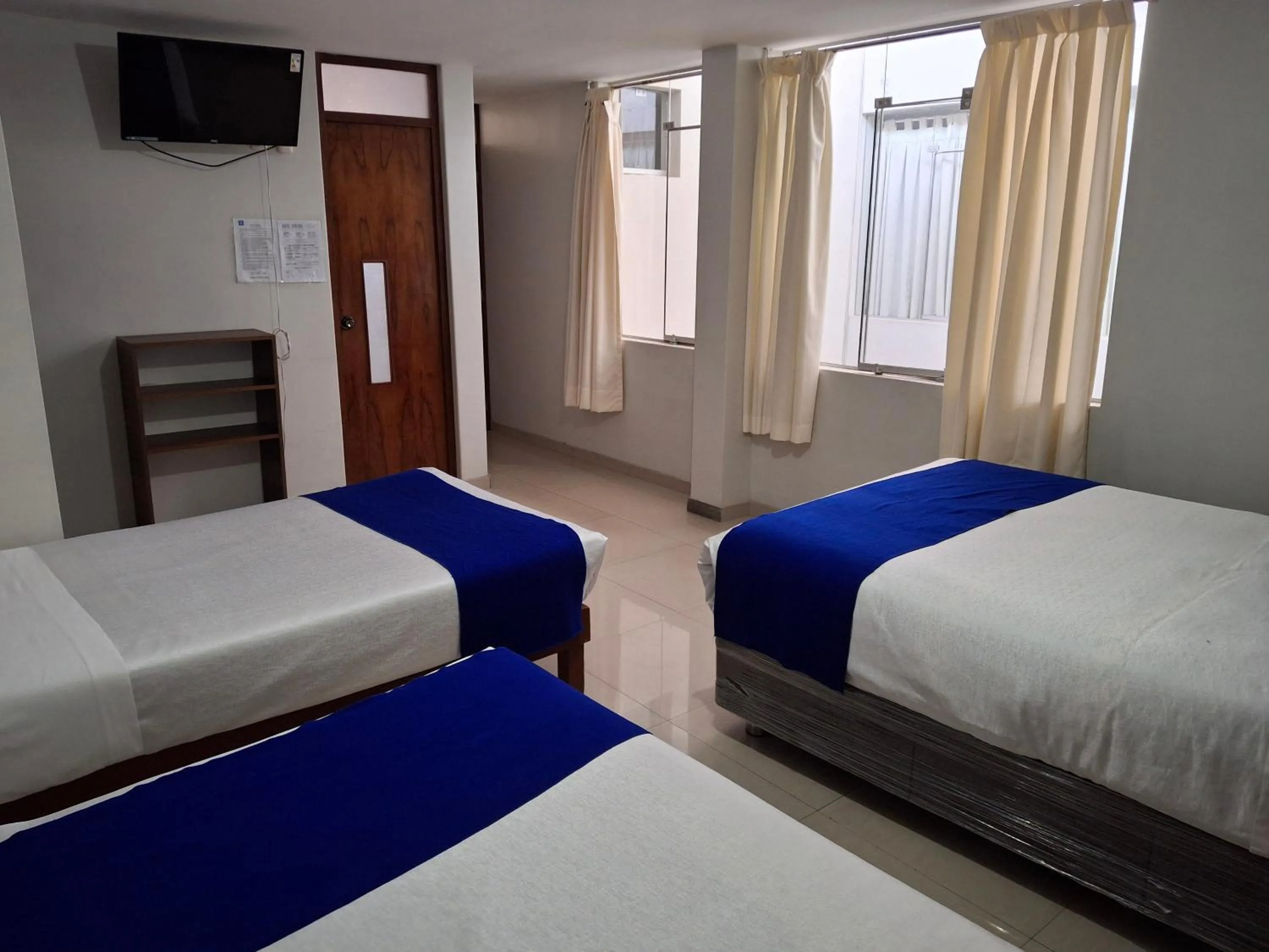 Photo of the whole room, Bed in Hotel Sideral AQP