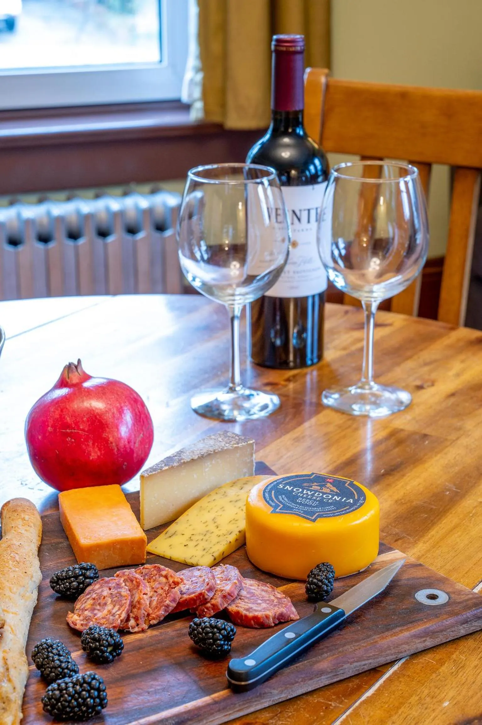 Dining area in Victoria Falls House Inn