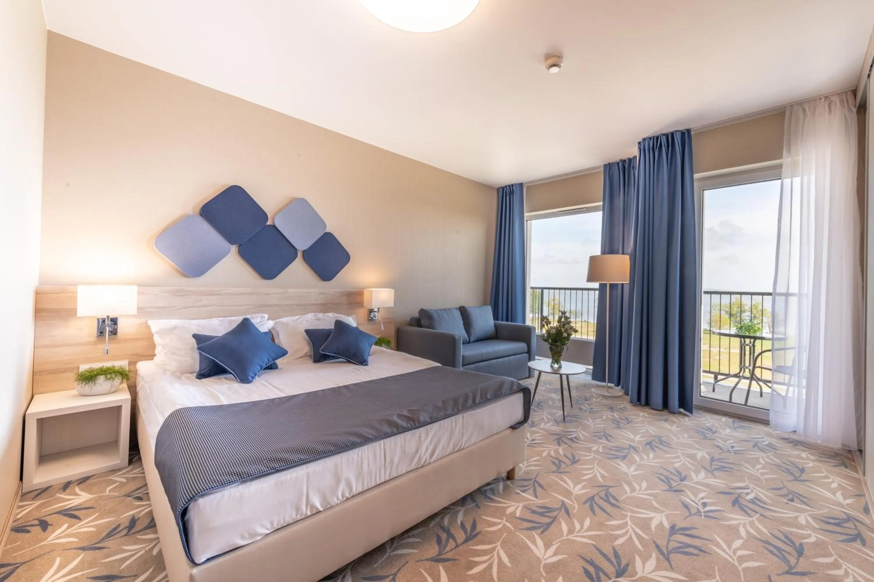 Bed in Blue Marine Mielno