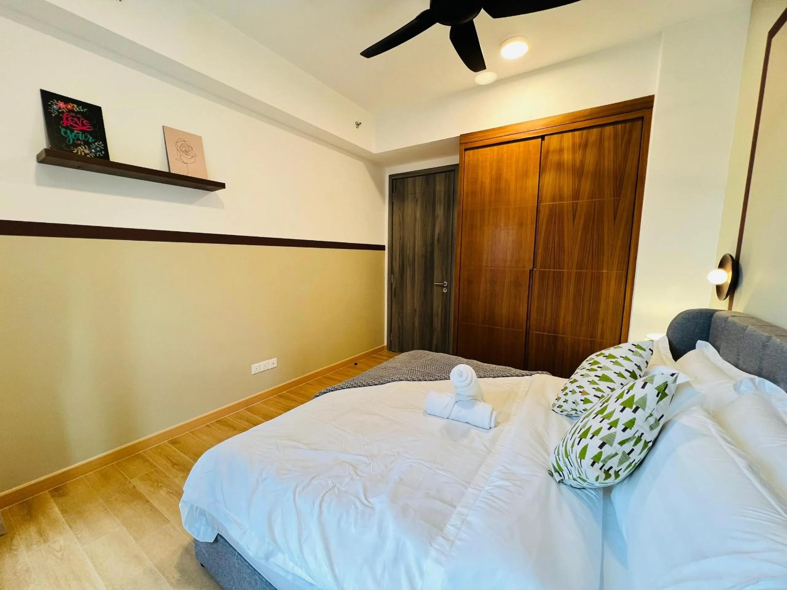 Bed in Agile Bukit Bintang by DeUrban