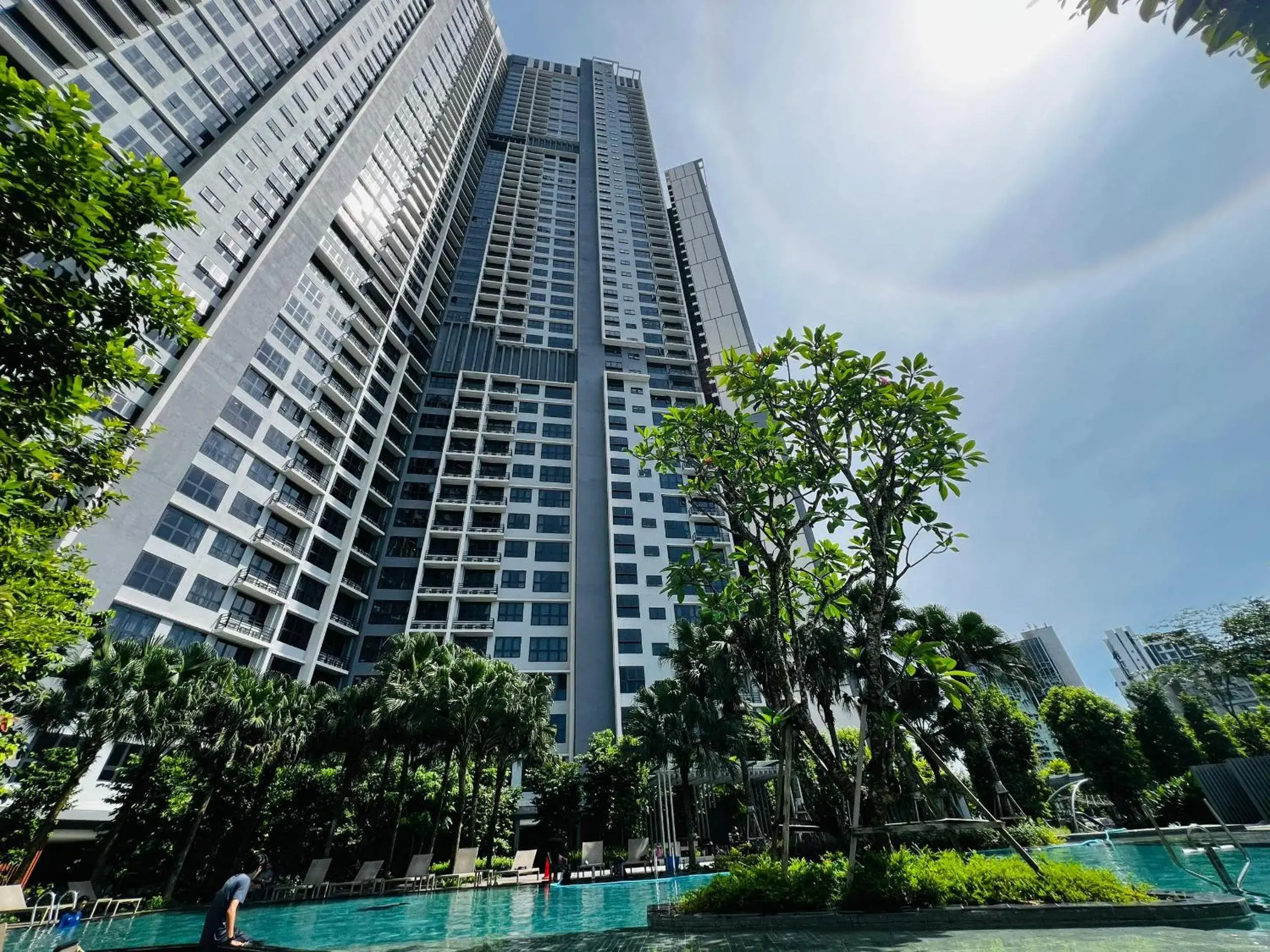 Property building in Agile Bukit Bintang by DeUrban Property building in Agile Bukit Bintang by DeUrban