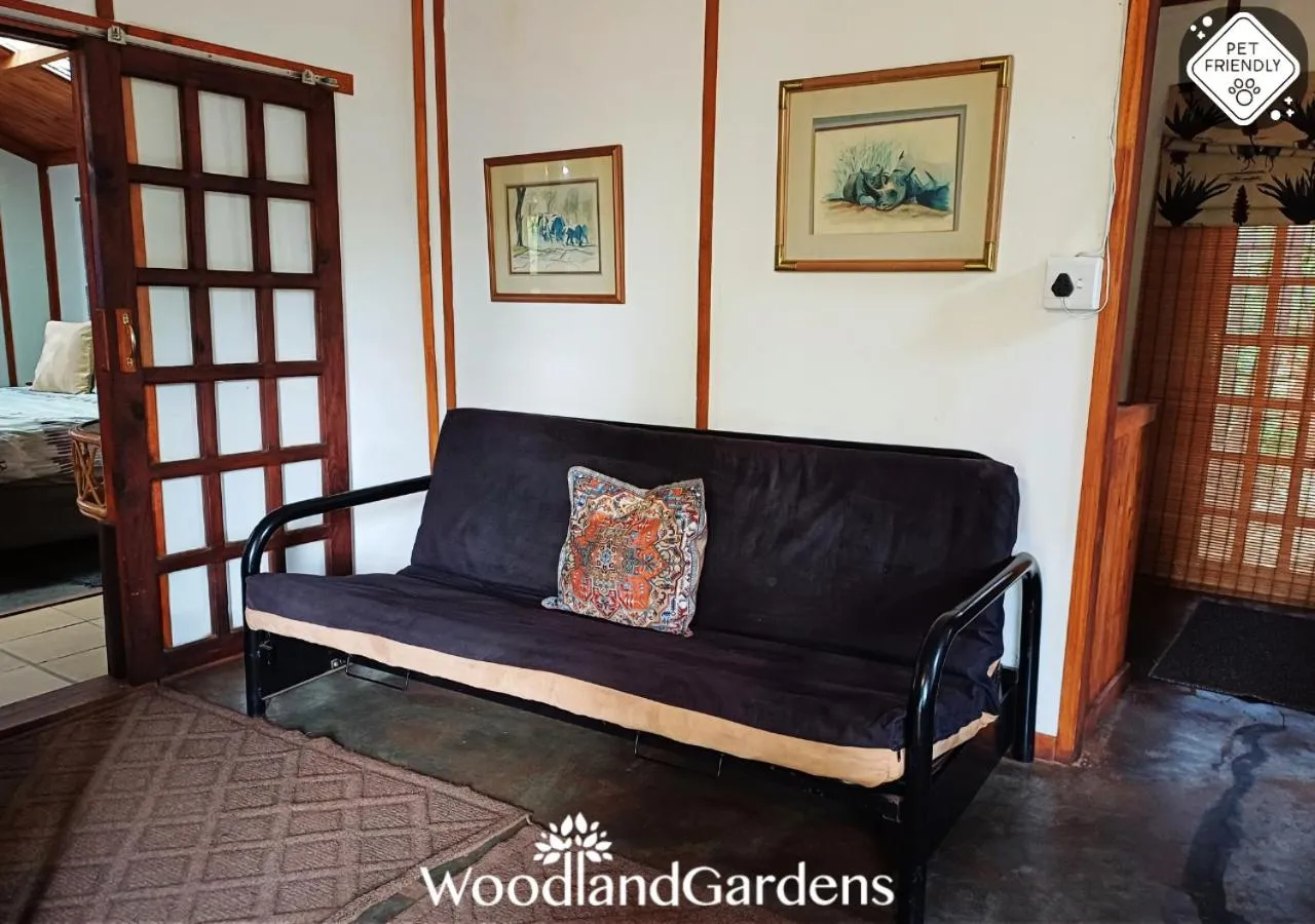 Bed in Woodland Gardens Self catering Pet Friendly Lodge