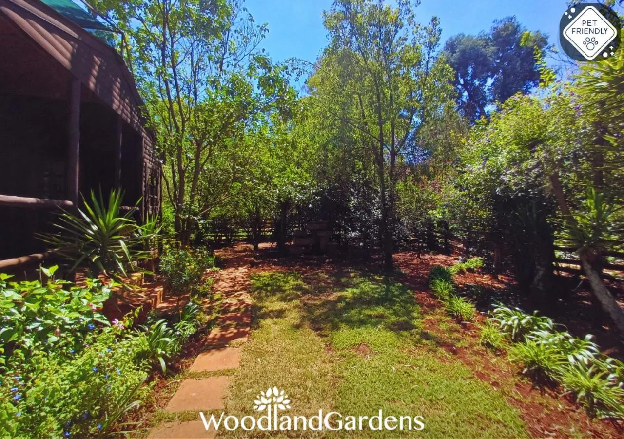 Garden in Woodland Gardens Self catering Pet Friendly Lodge