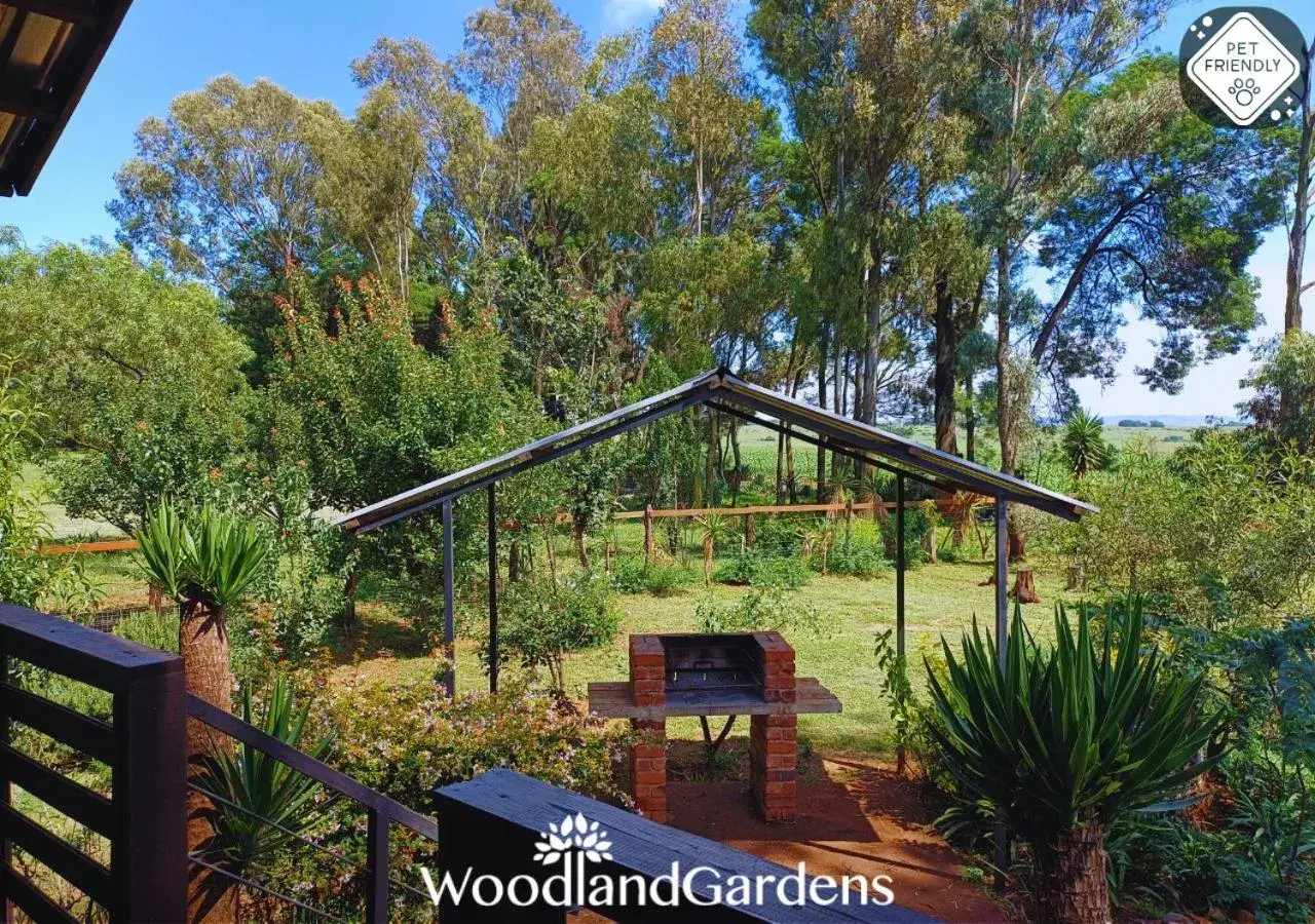 BBQ facilities in Woodland Gardens Pet Friendly Lodge BBQ facilities in Woodland Gardens Pet Friendly Lodge