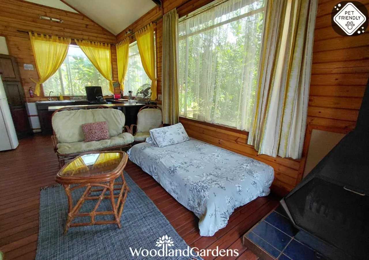 Bed in Woodland Gardens Self catering Pet Friendly Lodge