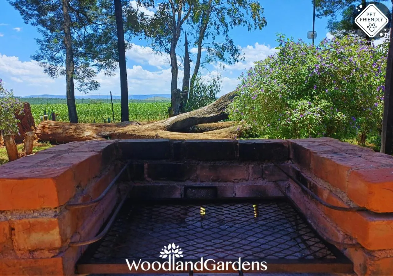 BBQ facilities in Woodland Gardens Self catering Pet Friendly Lodge