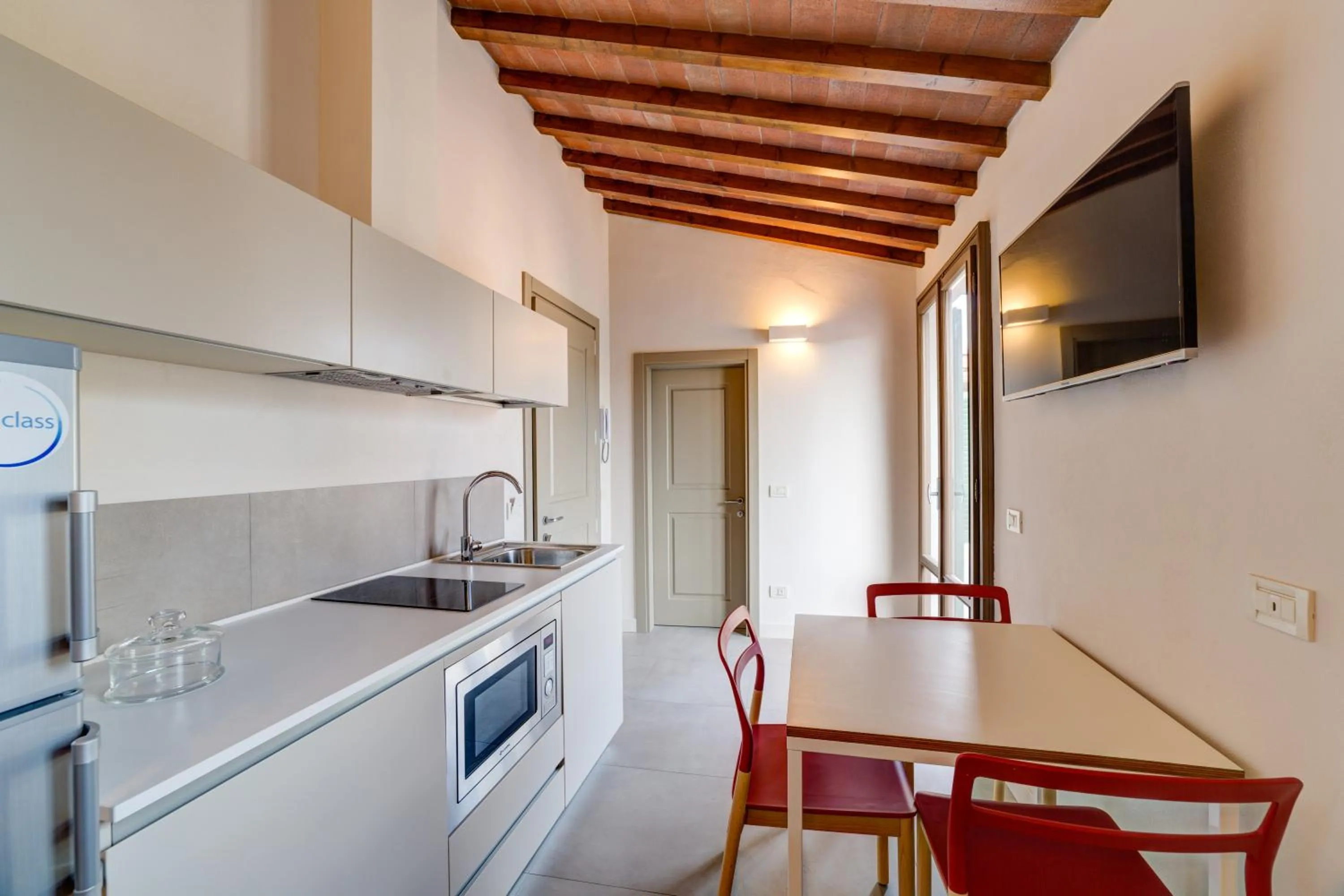 TV and multimedia in Palazzo Mannaioni Suites