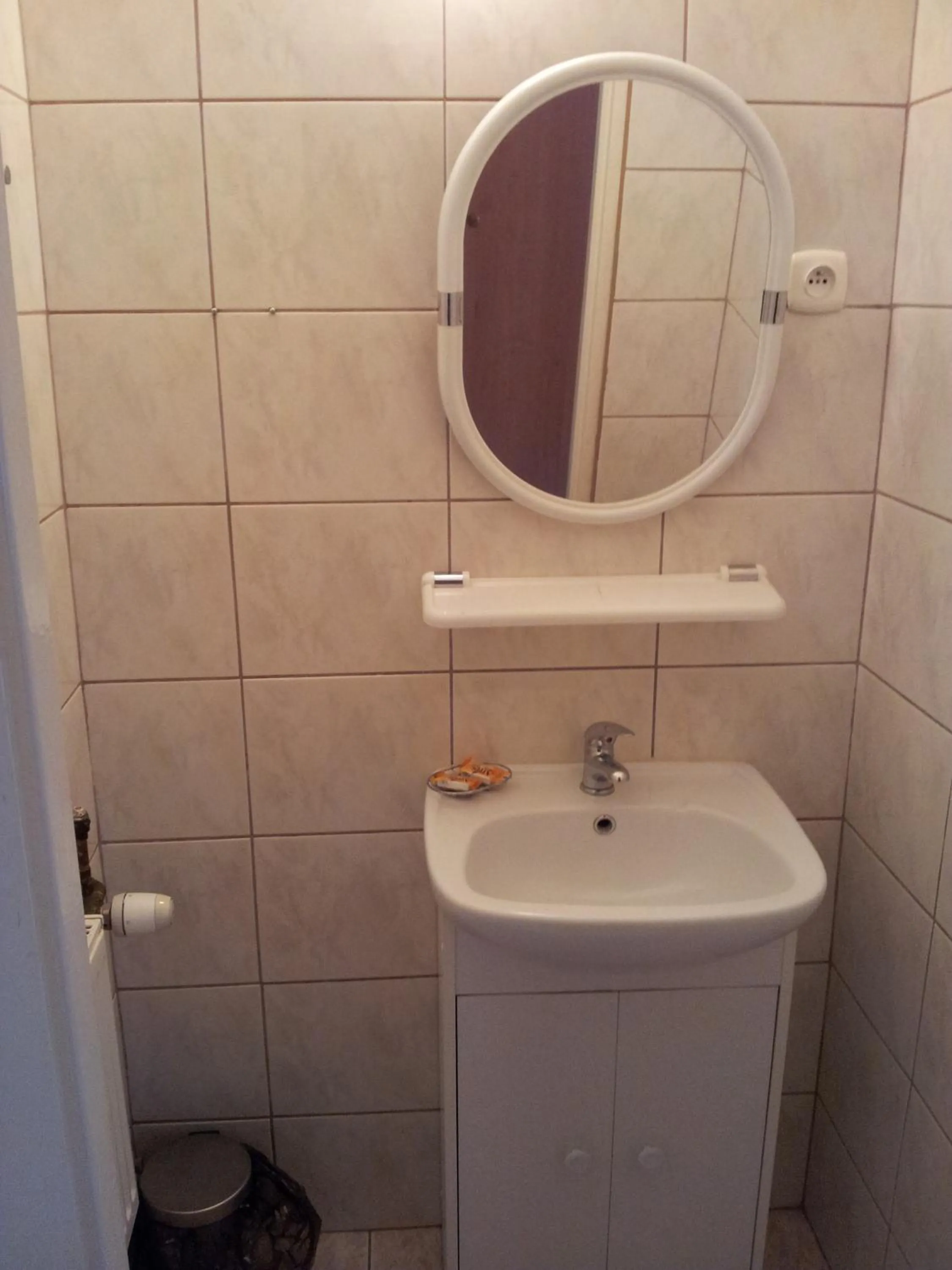 Toilet in Hotel Staropolski