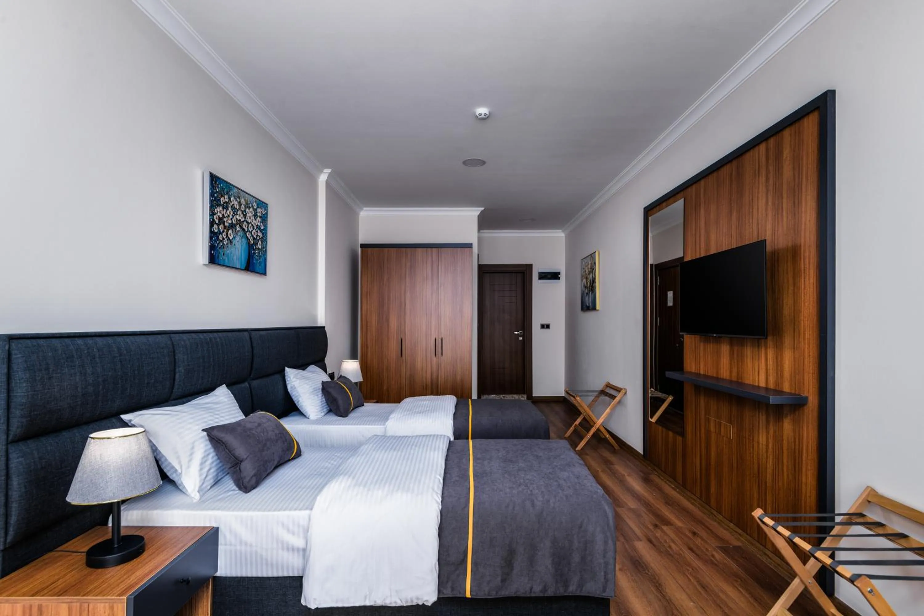 Photo of the whole room, Bed in sh hotel business