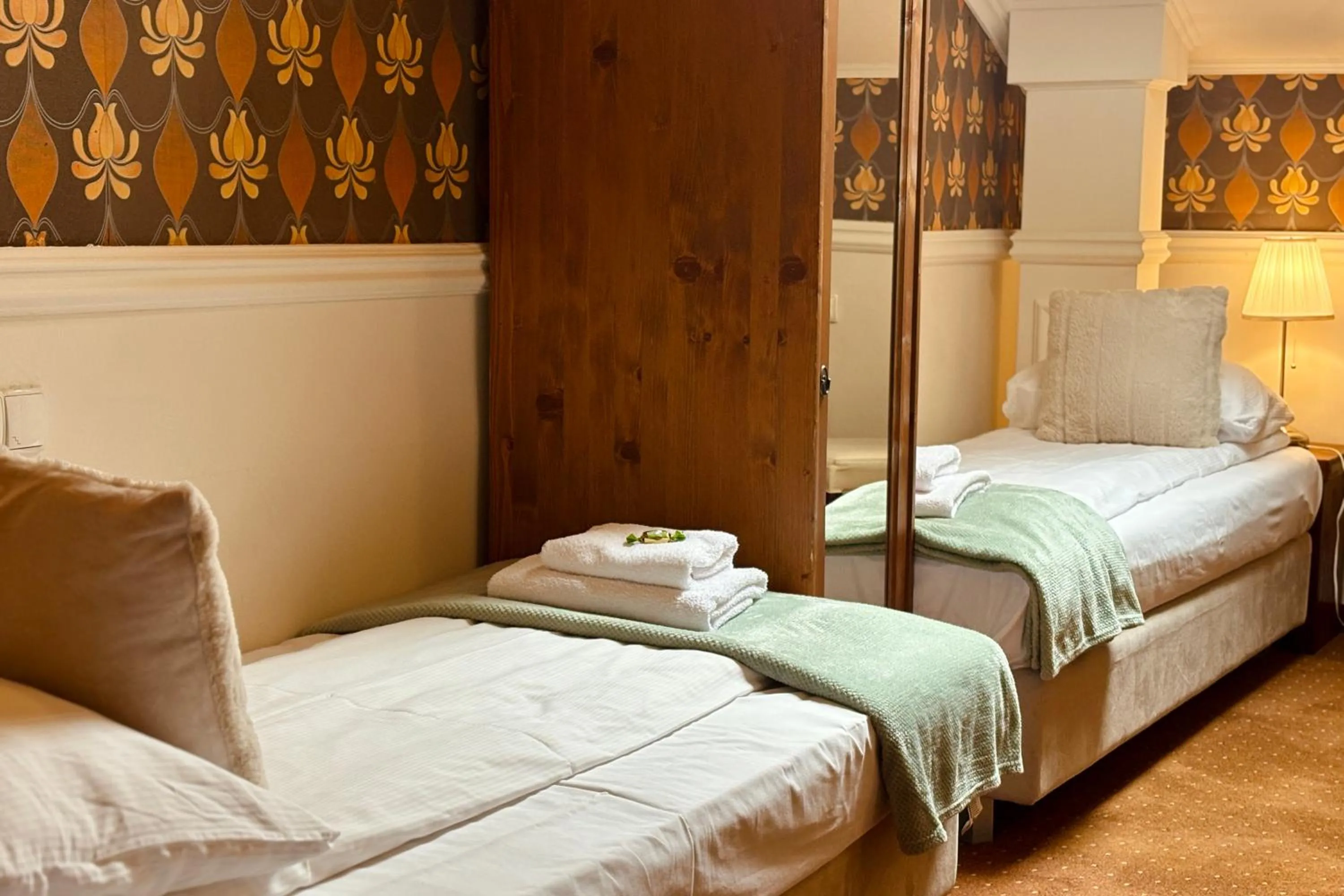 Bed in Pod Wzgórzem Bed & Breakfast