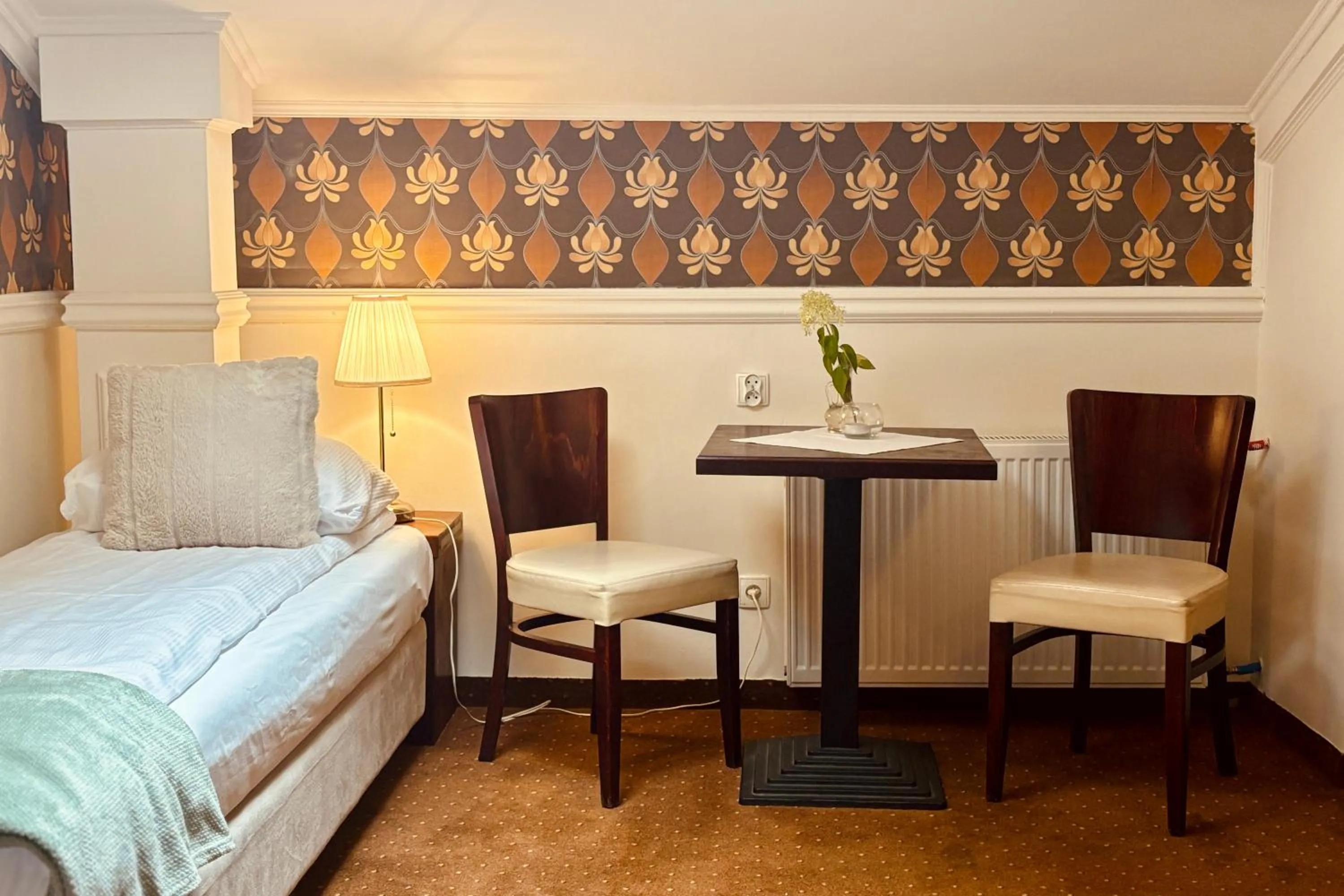 Photo of the whole room, Bed in Pod Wzgórzem Bed & Breakfast