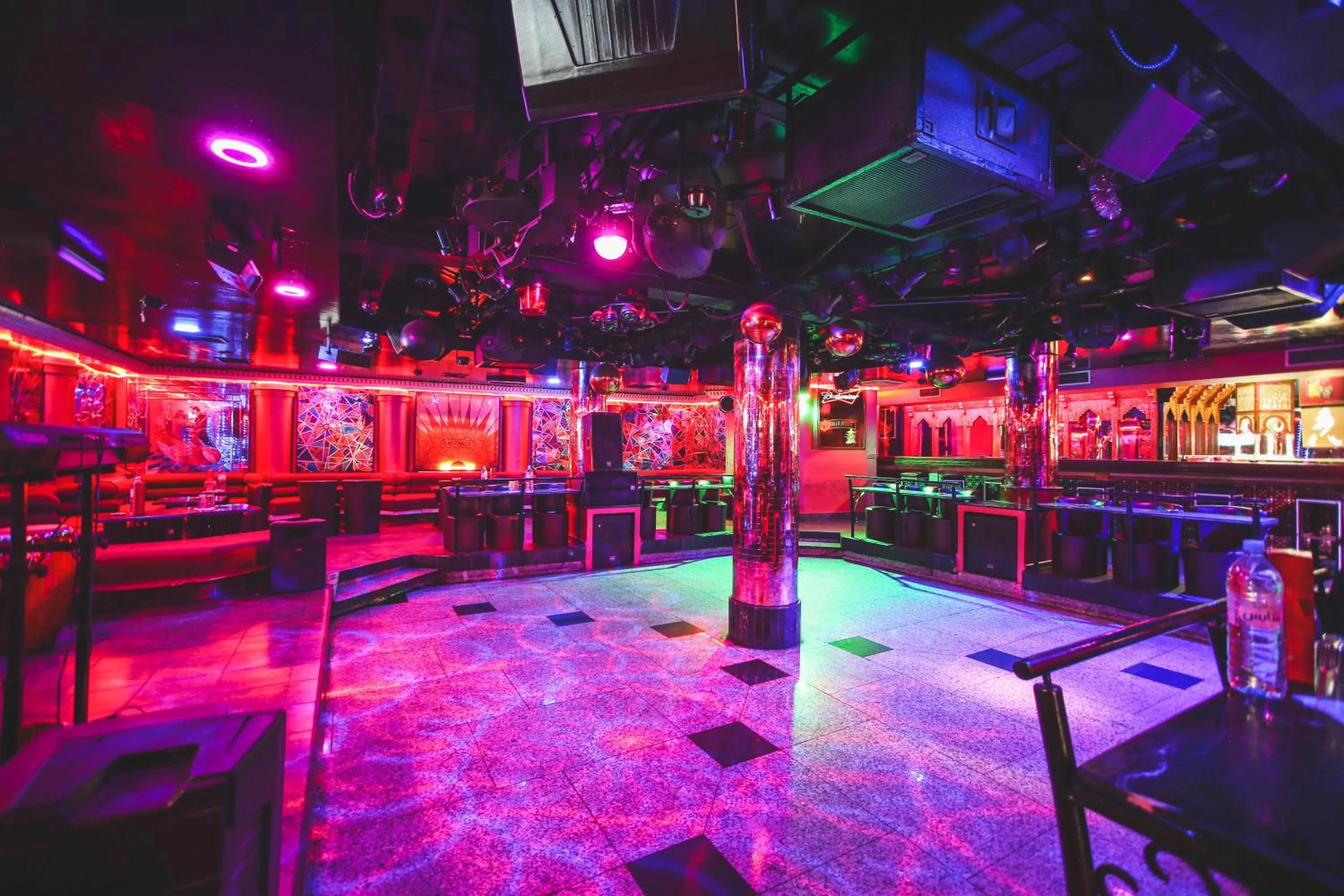 Nightclub / DJ in Hotel Bab Mansour