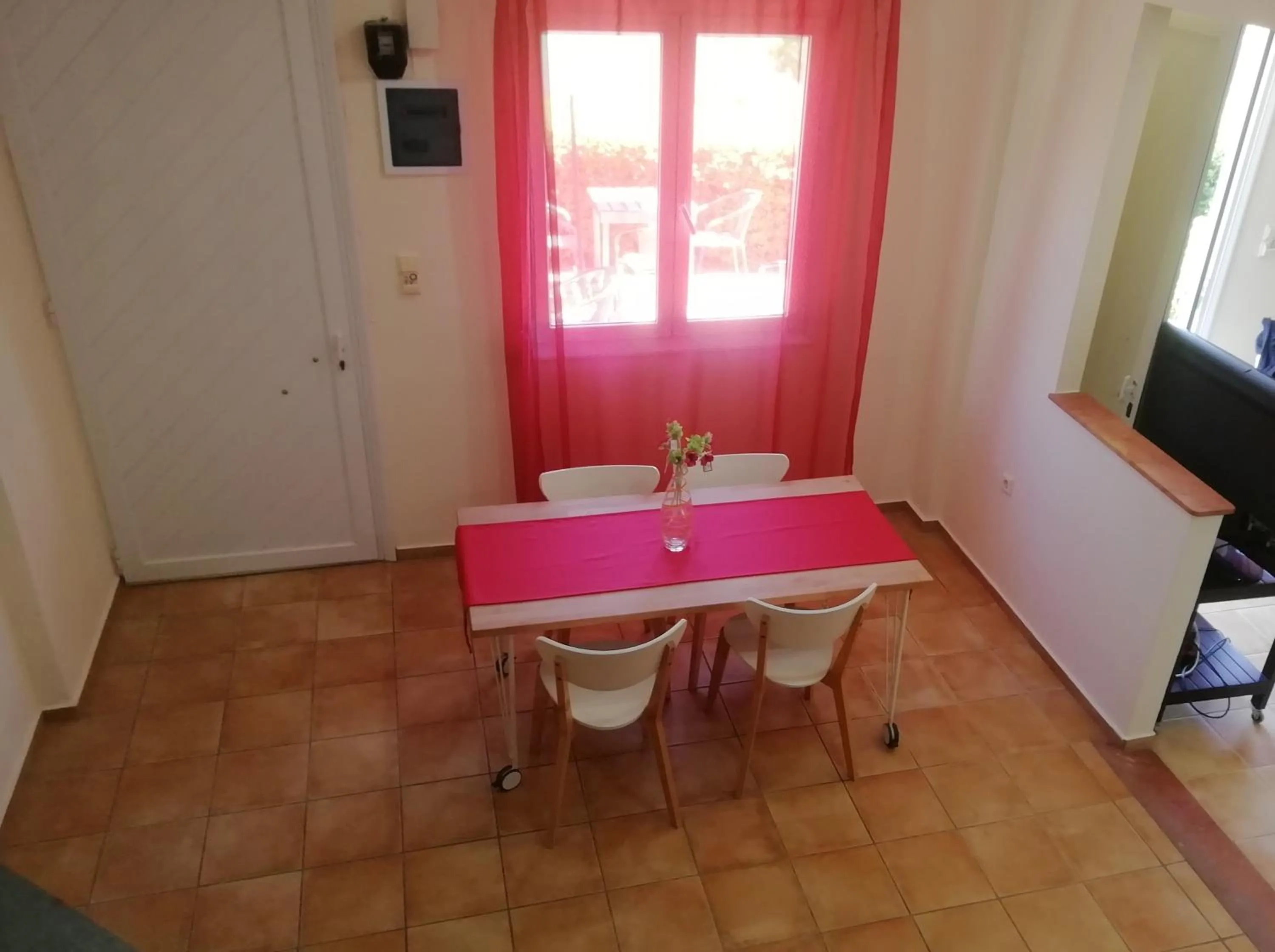 Dining area in Point Twins Apartments