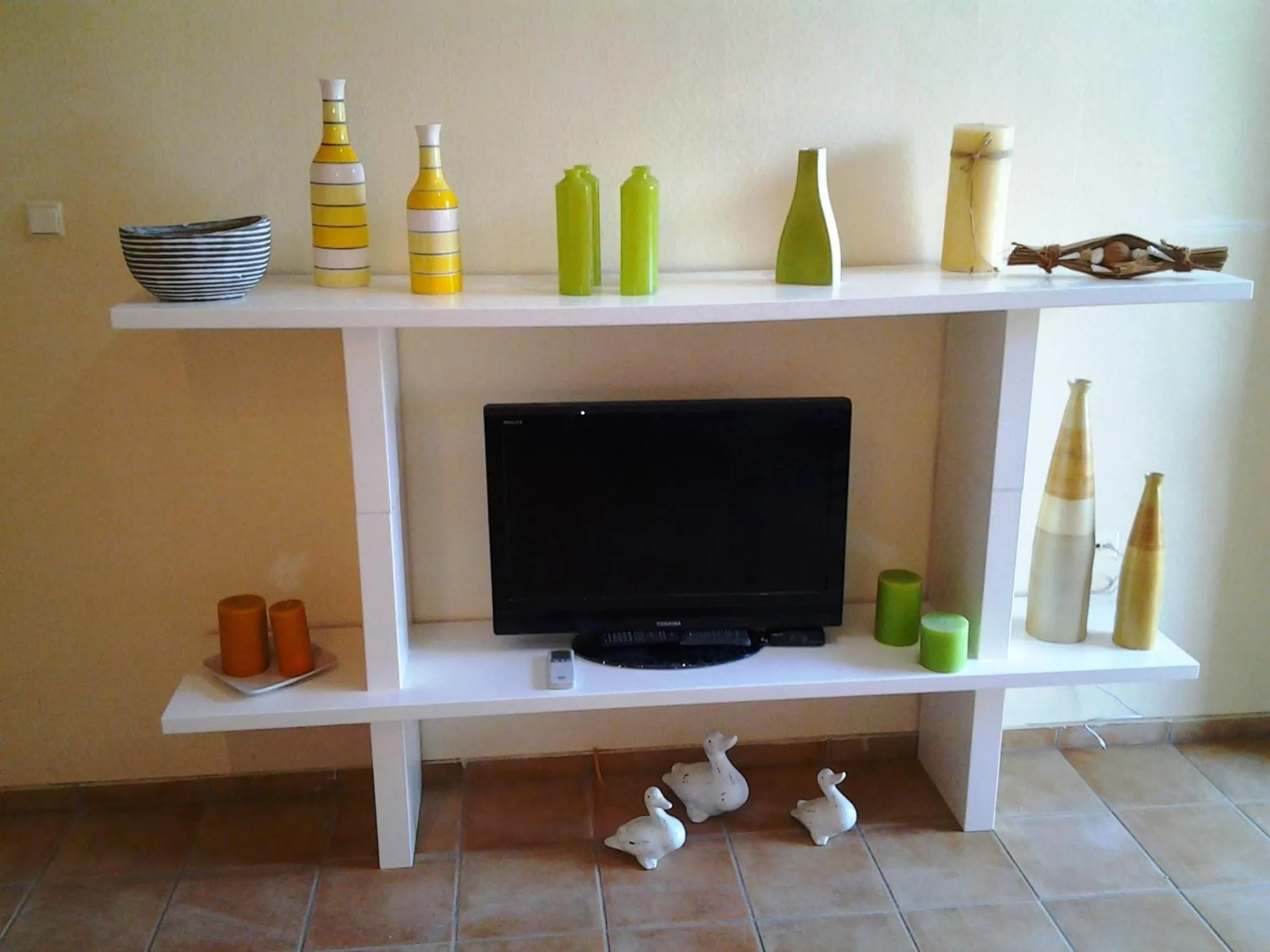 TV and multimedia in Point Twins Apartments