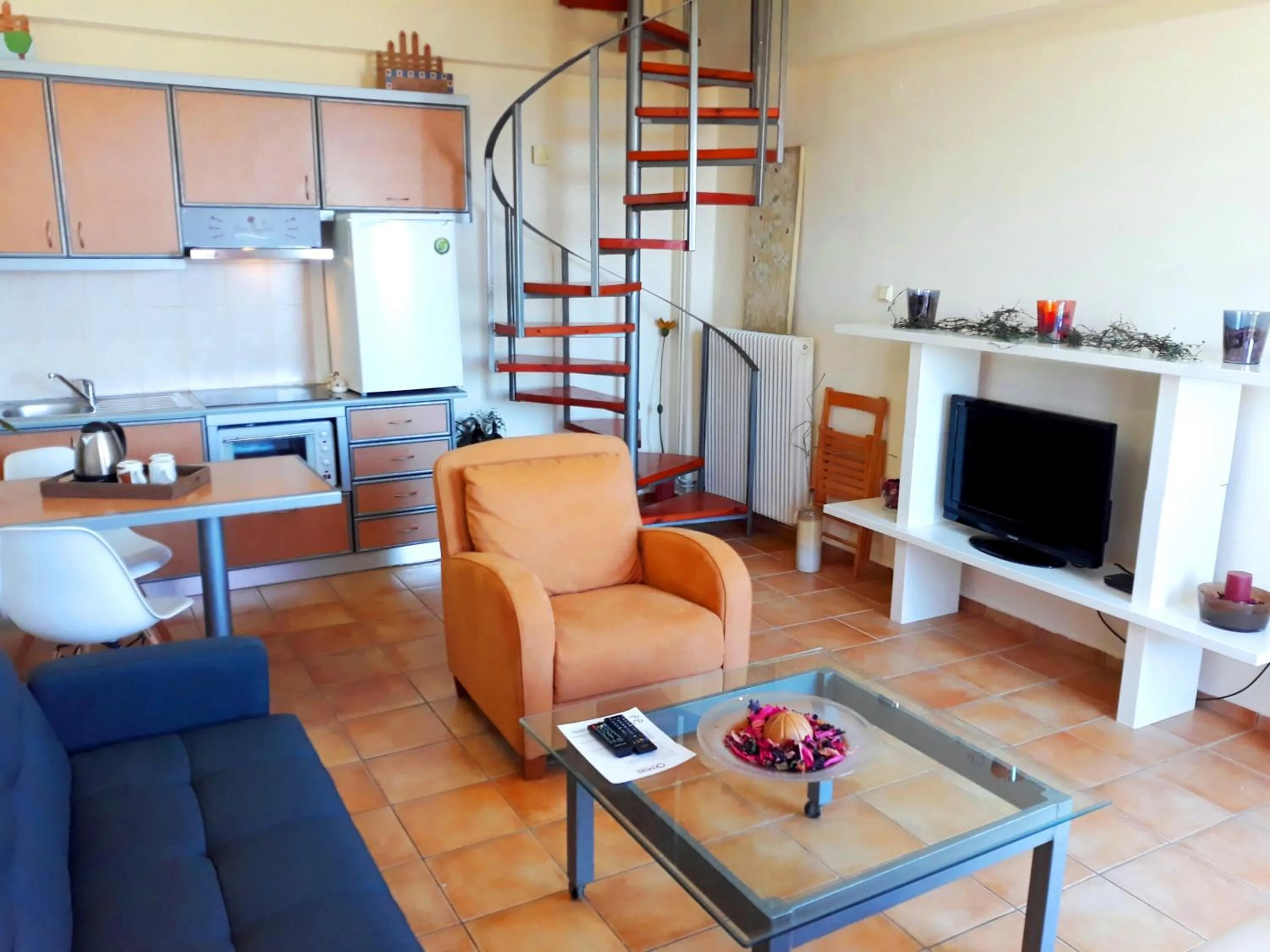 Apartment with Sea View in Point Twins Apartments