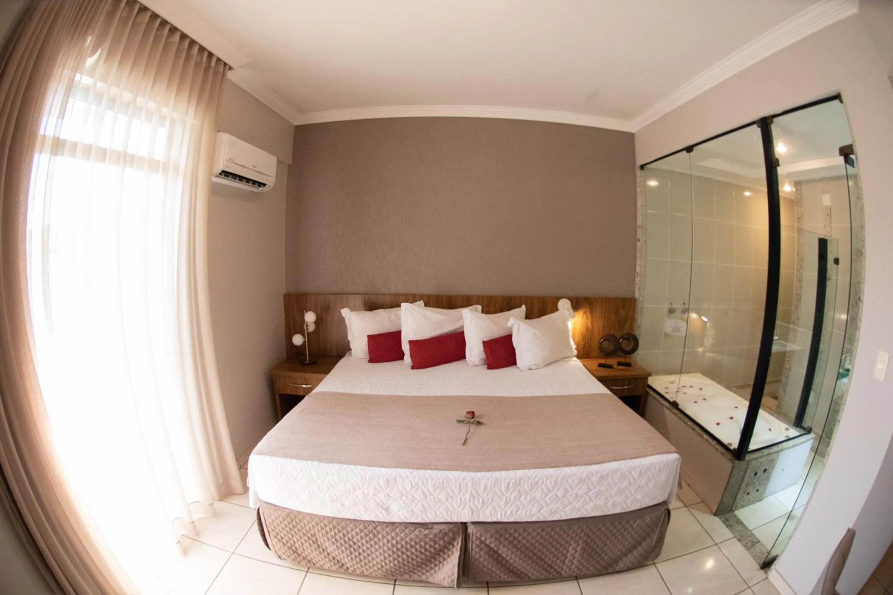 Bed in Hotel Capital Das Pedras