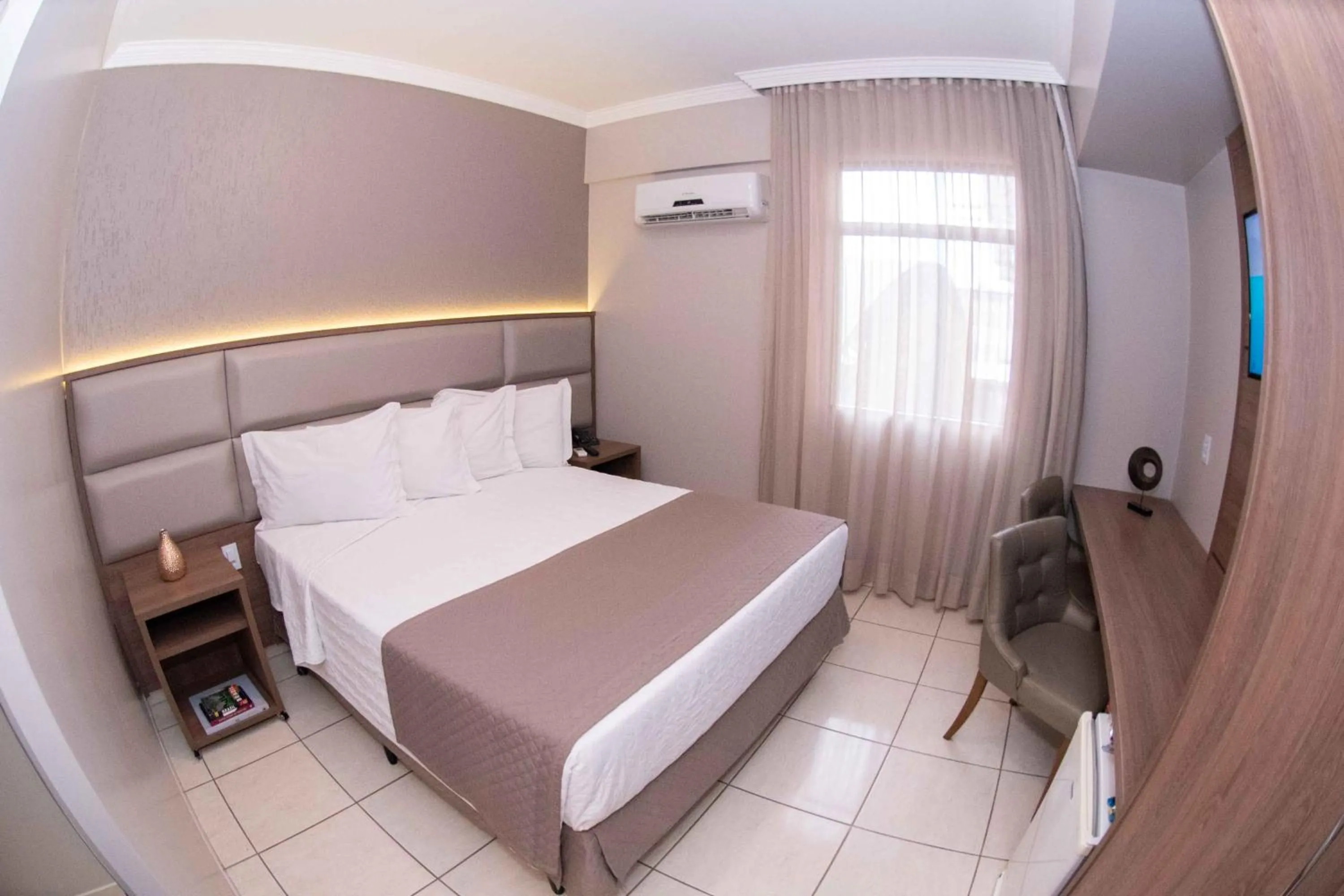 Bed in Hotel Capital Das Pedras