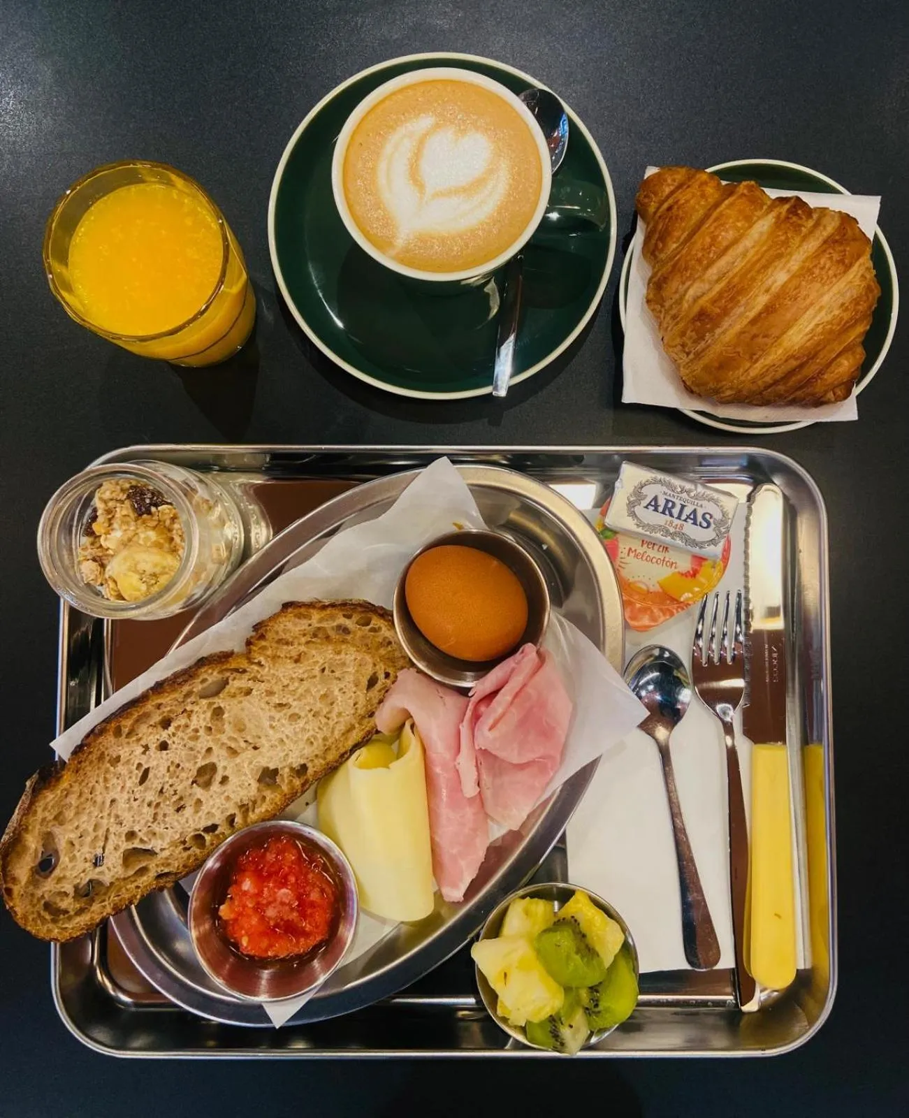 Breakfast in BYPILLOW Twenty