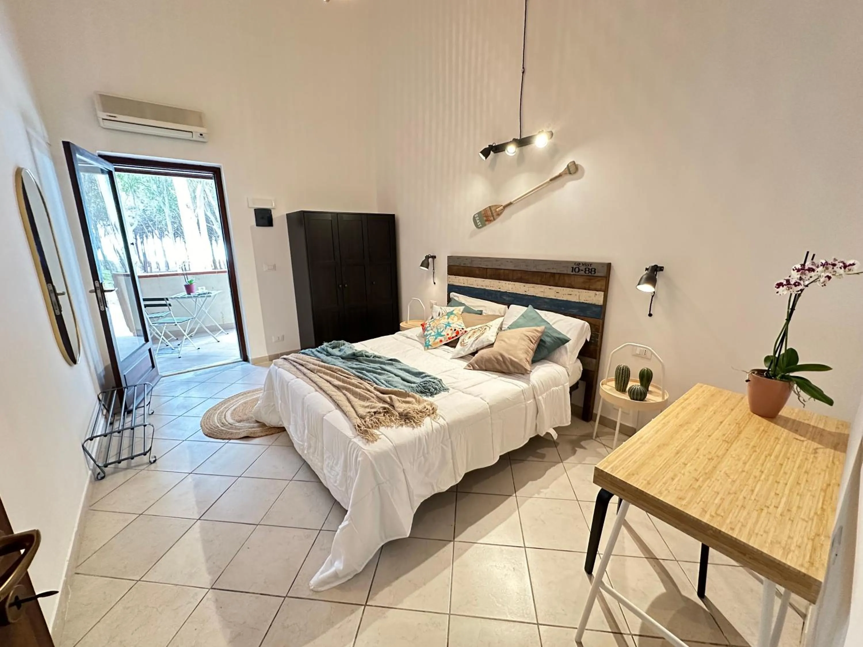 Bed in Eraclea Minoa Village