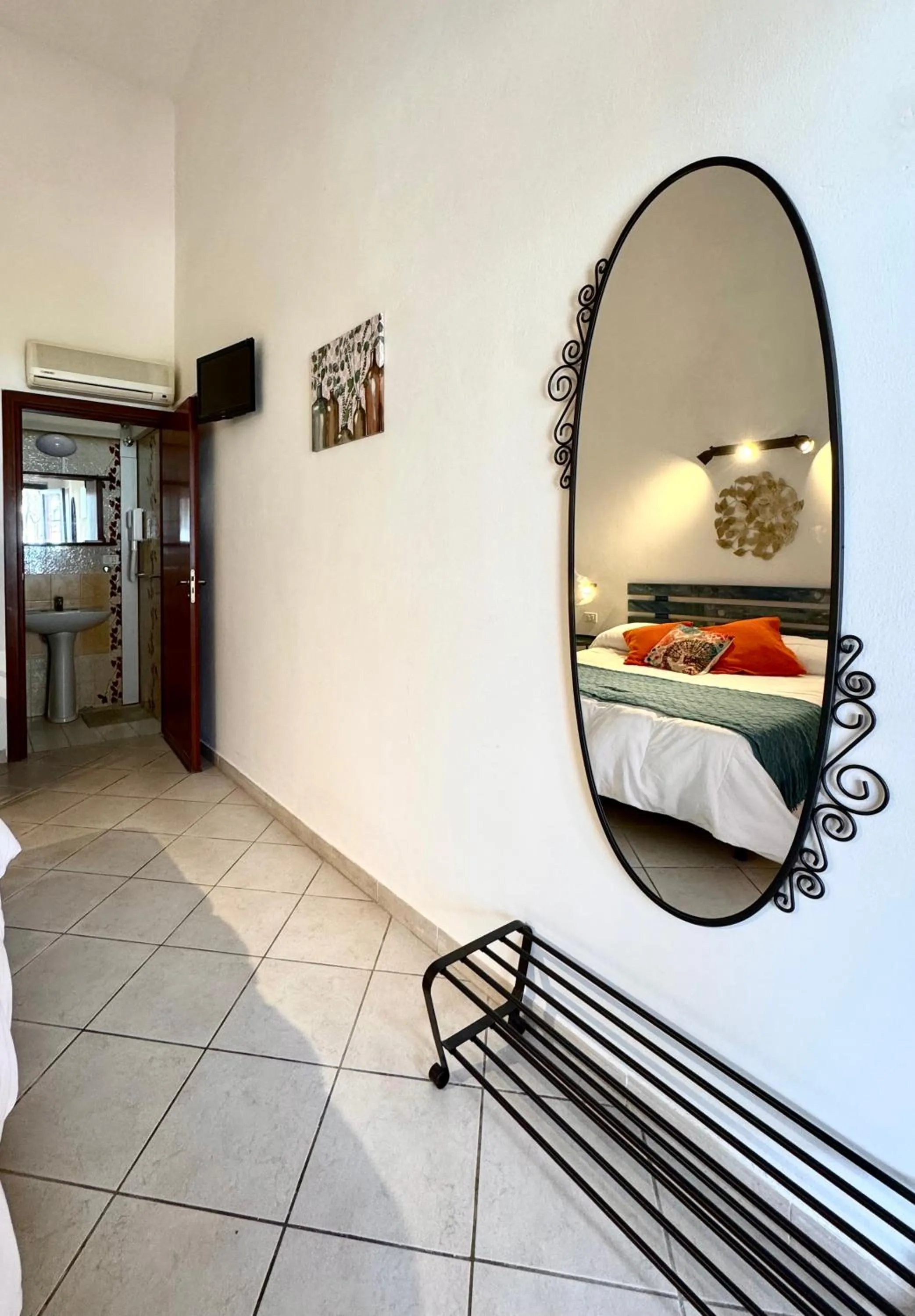 Bed in Eraclea Minoa Village
