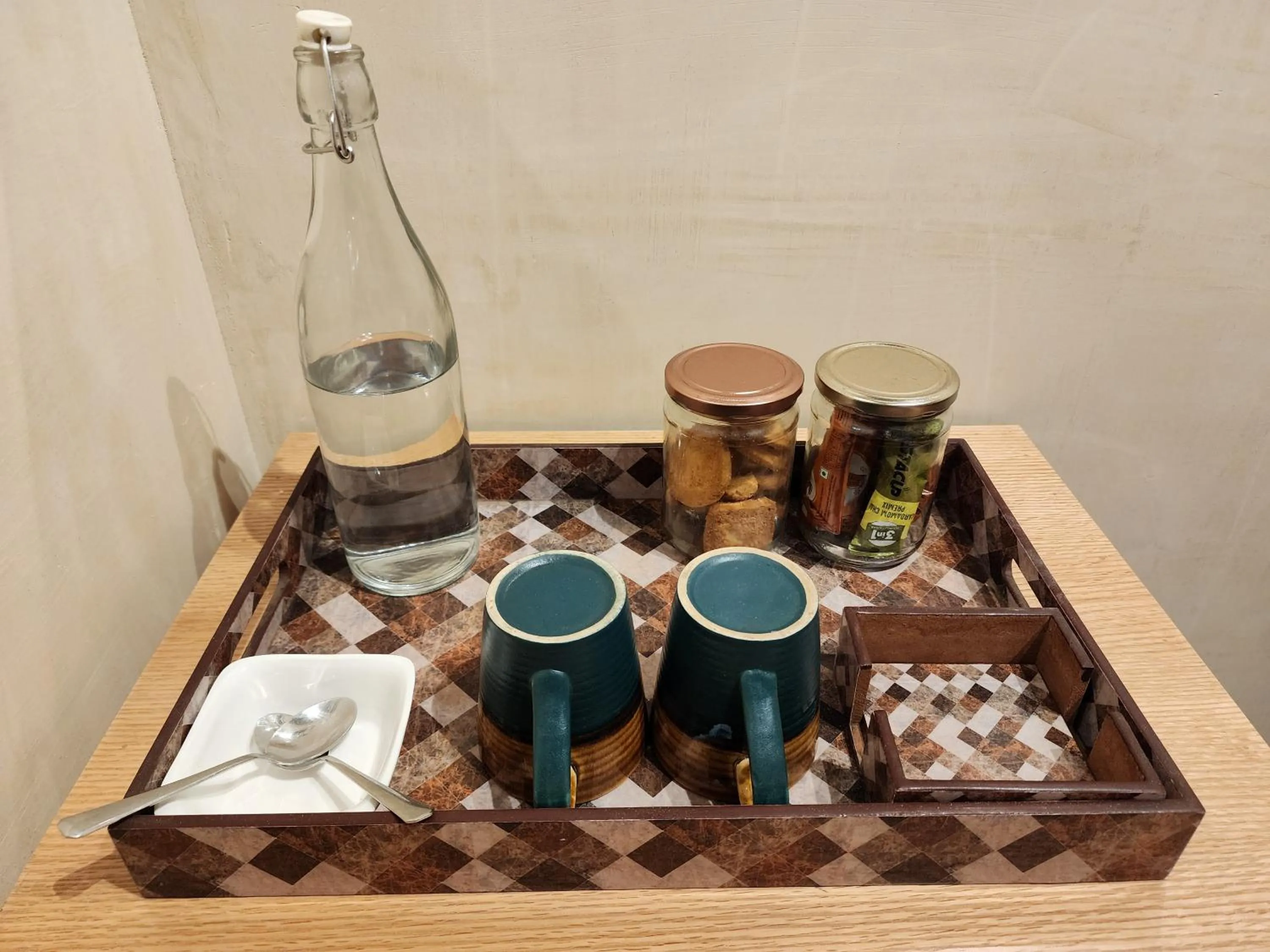 Food and drinks in JHouse near Bhikaji