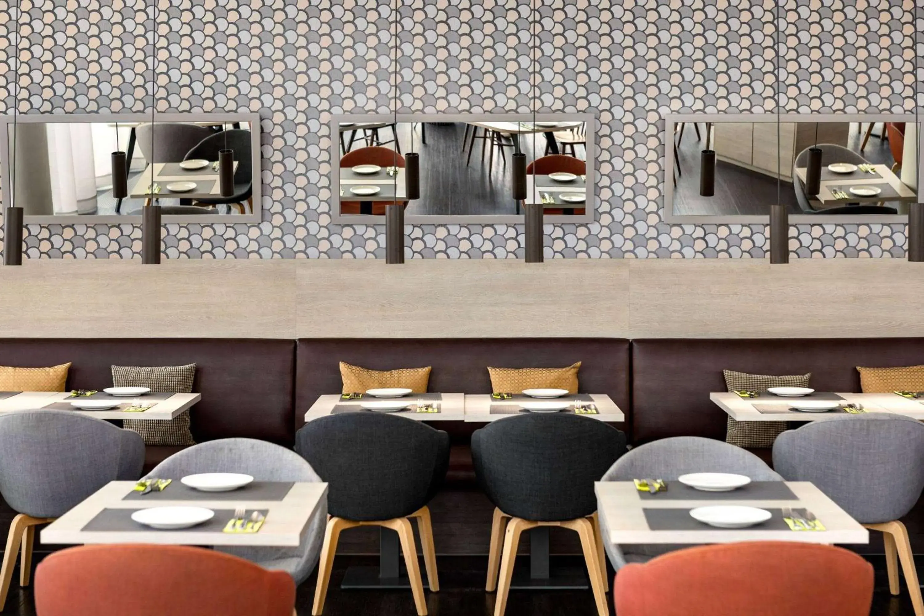 Restaurant/places to eat in Vienna House Easy by Wyndham Osnabrück City & Apartments Restaurant/places to eat in Vienna House Easy by Wyndham Osnabrück City & Apartments