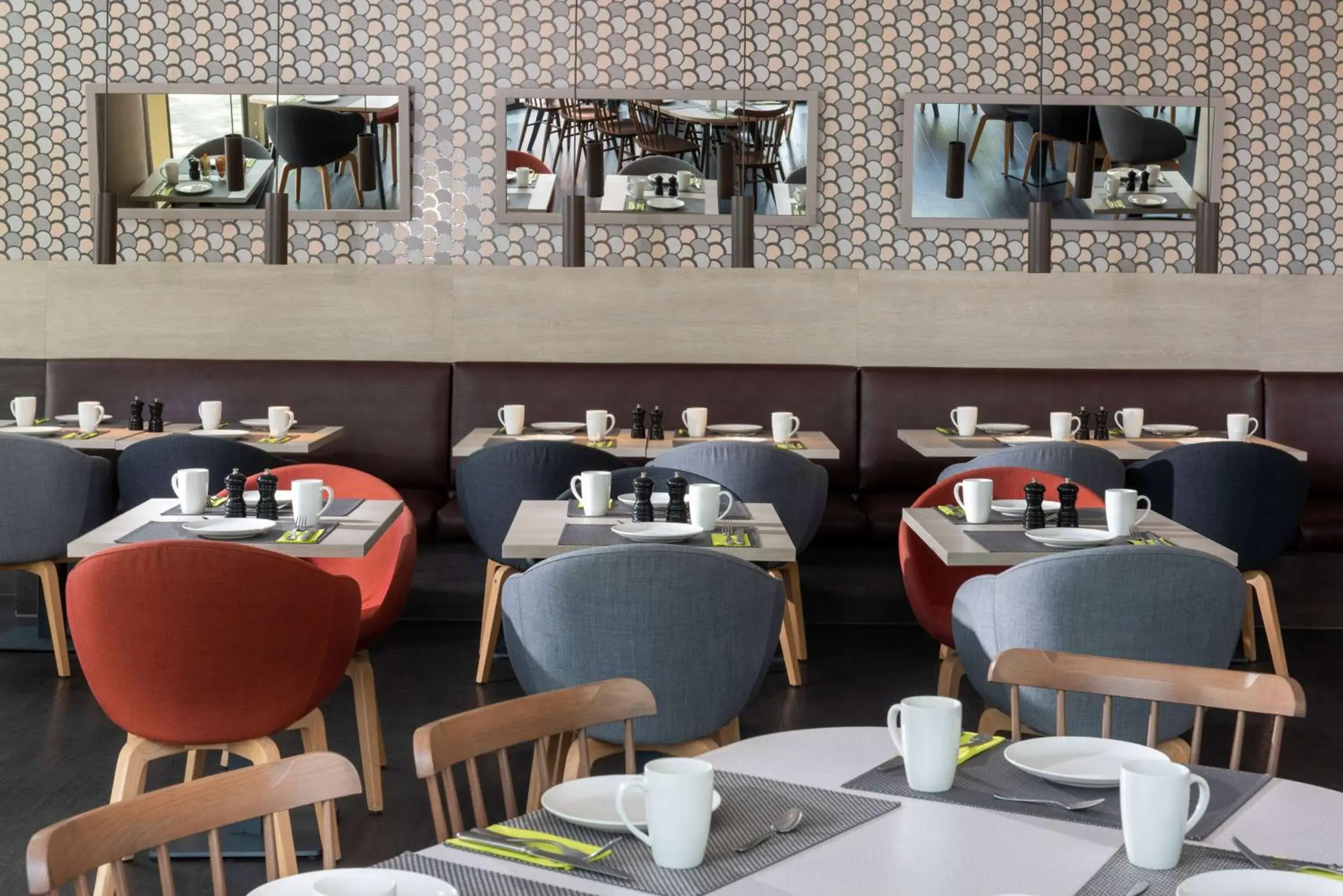 Restaurant/places to eat in Vienna House Easy by Wyndham Osnabrück City & Apartments Restaurant/places to eat in Vienna House Easy by Wyndham Osnabrück City & Apartments