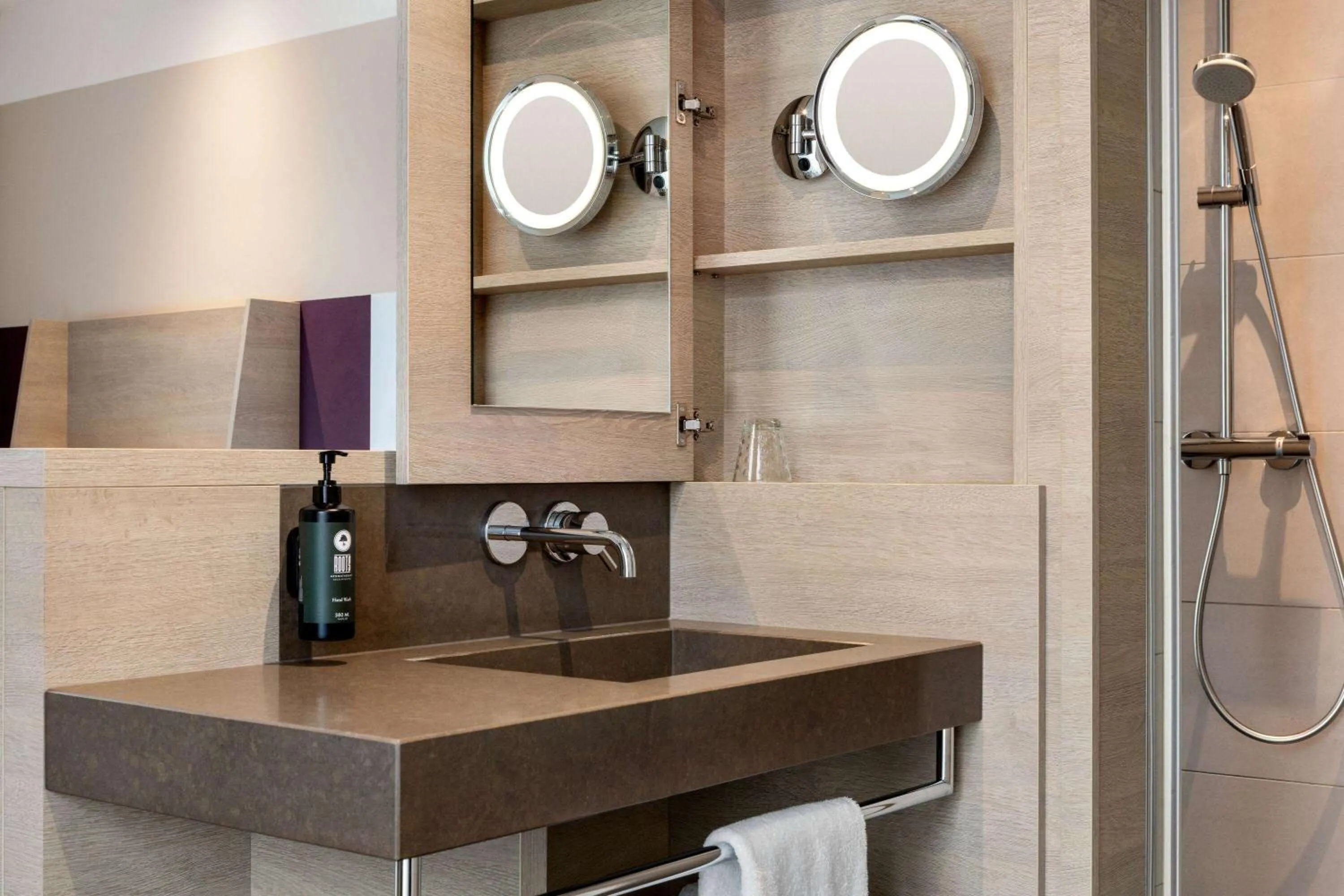 Shower in Vienna House Easy by Wyndham Osnabrück City & Apartments