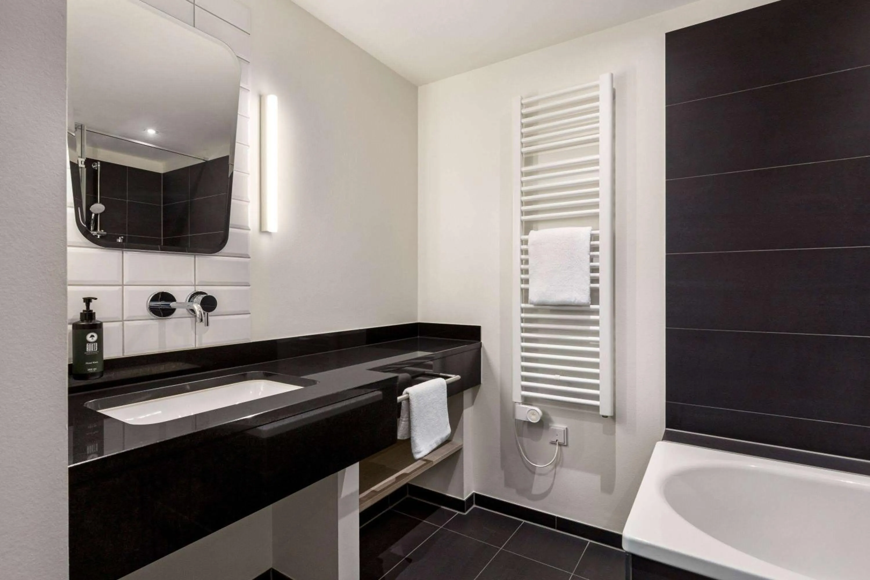 Toilet in Vienna House Easy by Wyndham Osnabrück City & Apartments