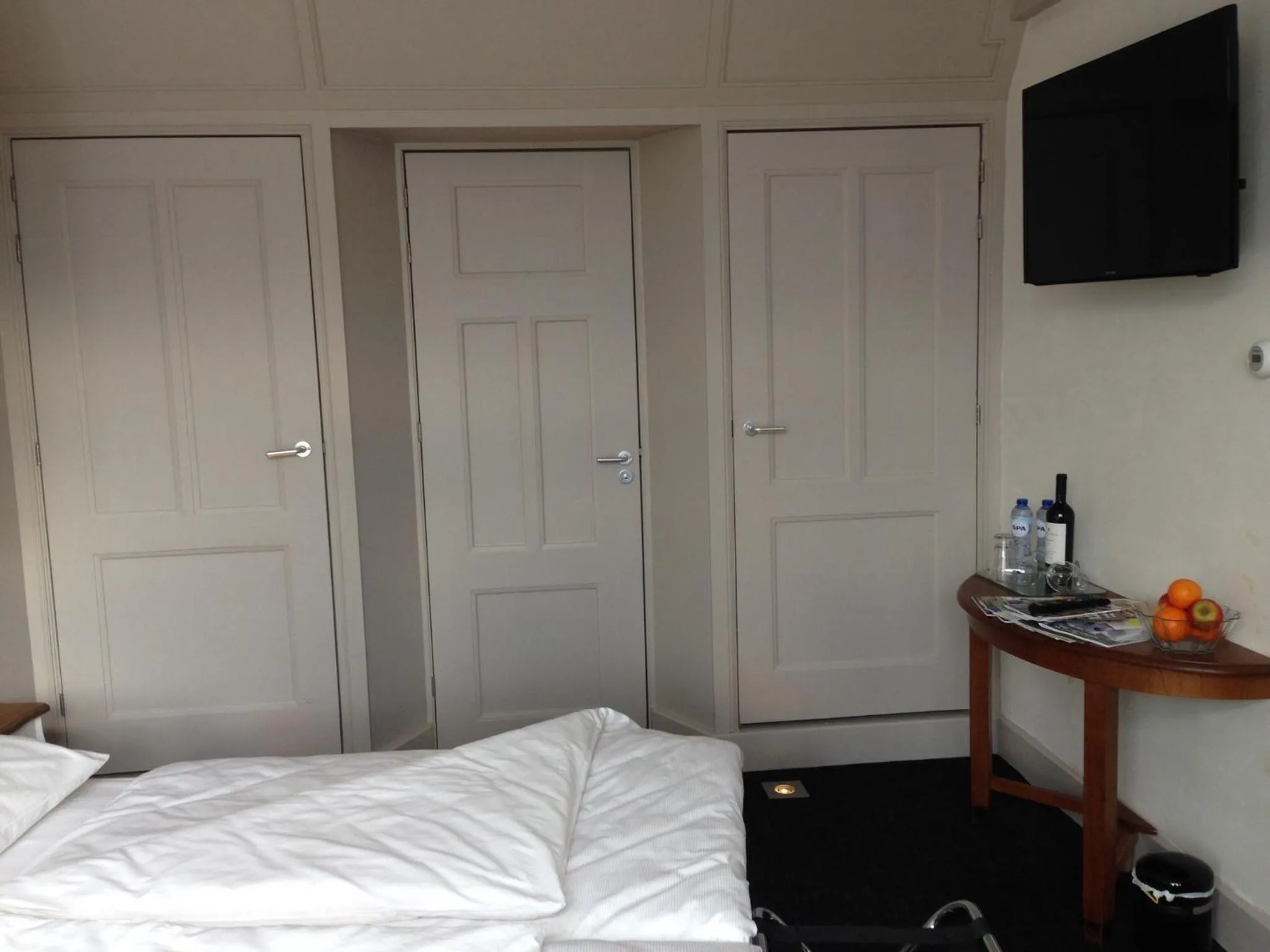 TV and multimedia, Bed in De Rede