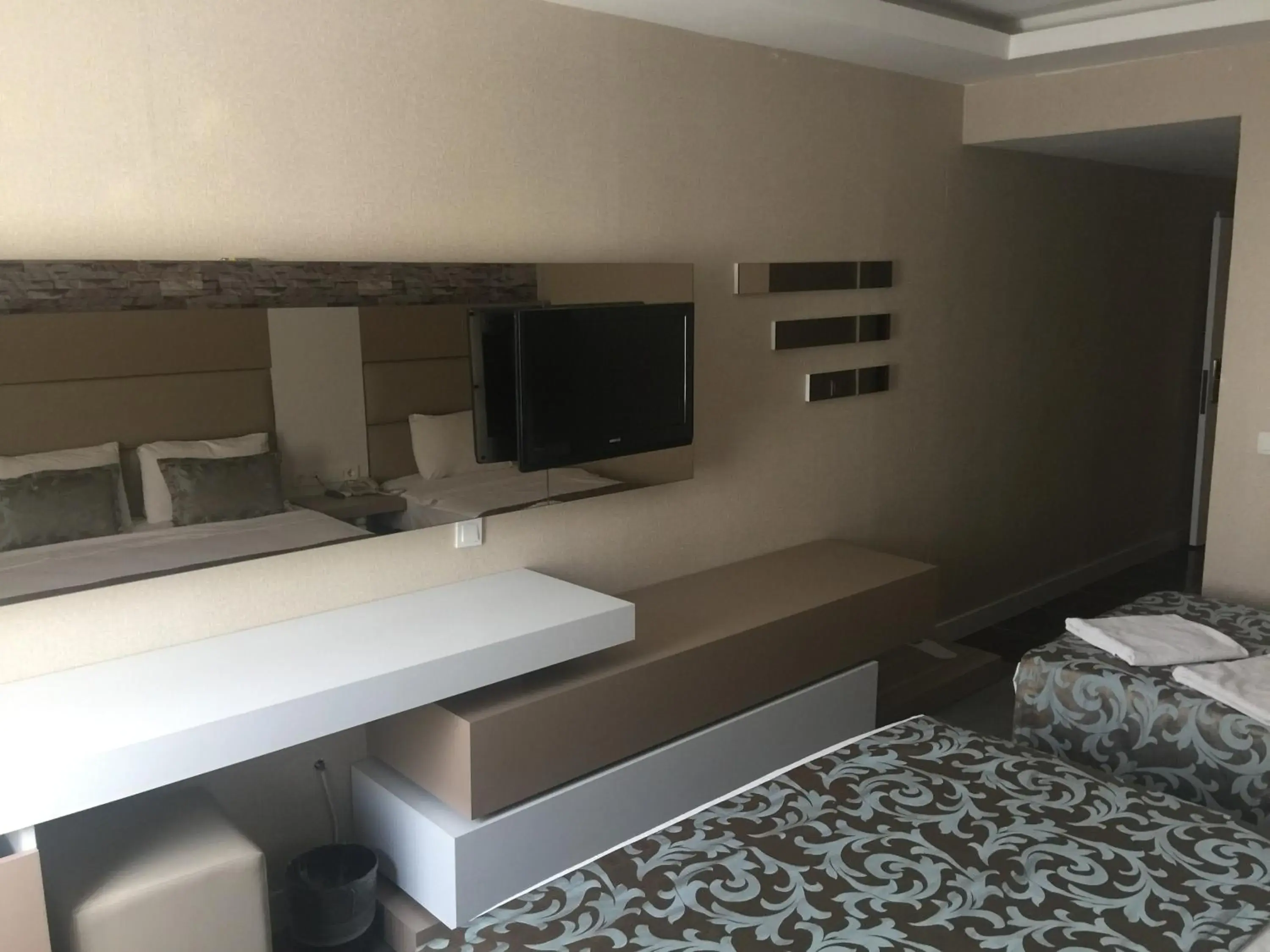 TV and multimedia, Bed in Grand Kayalar Hotel