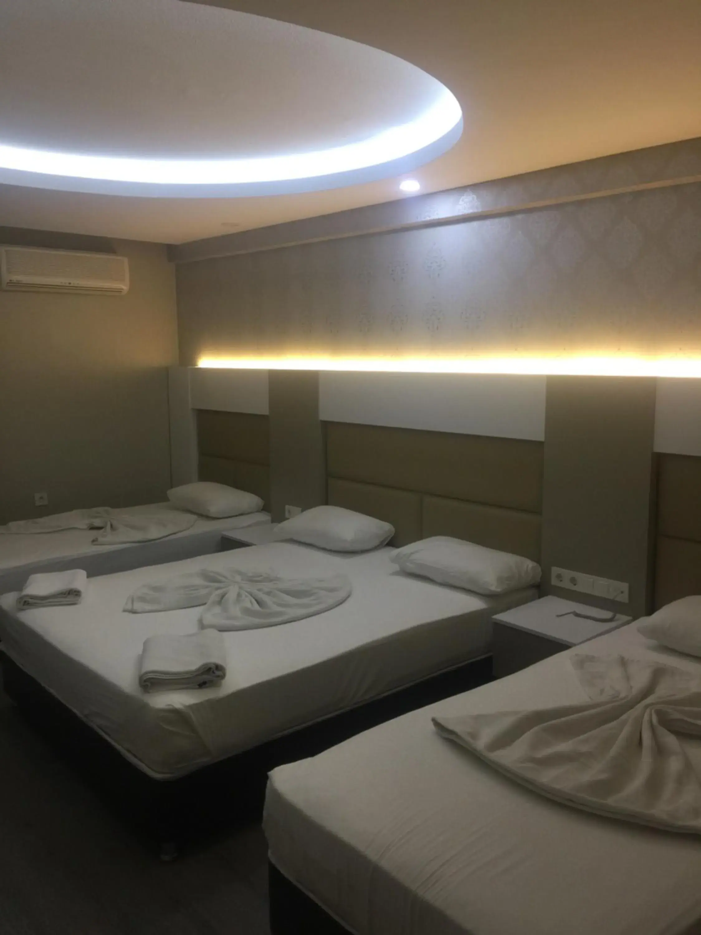 Bedroom, Bed in Grand Kayalar Hotel