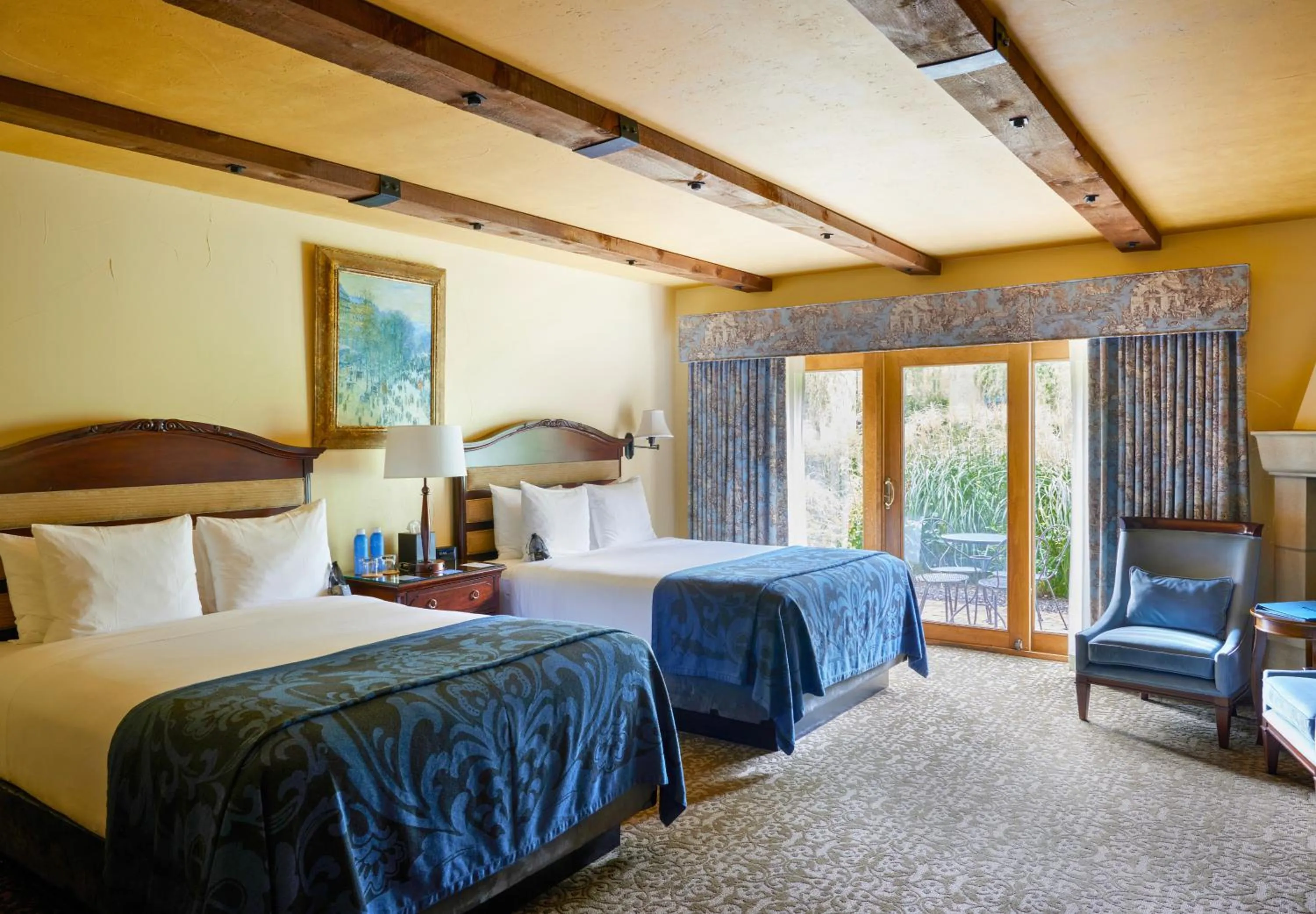 Bedroom, Bed in Mirbeau Inn & Spa - Skaneateles