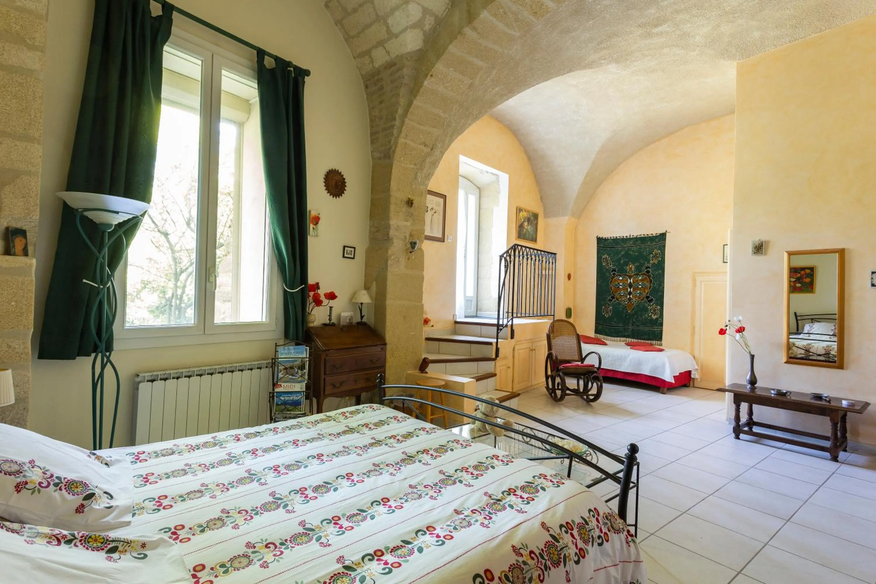 Photo of the whole room, Bed in Mas du Crès