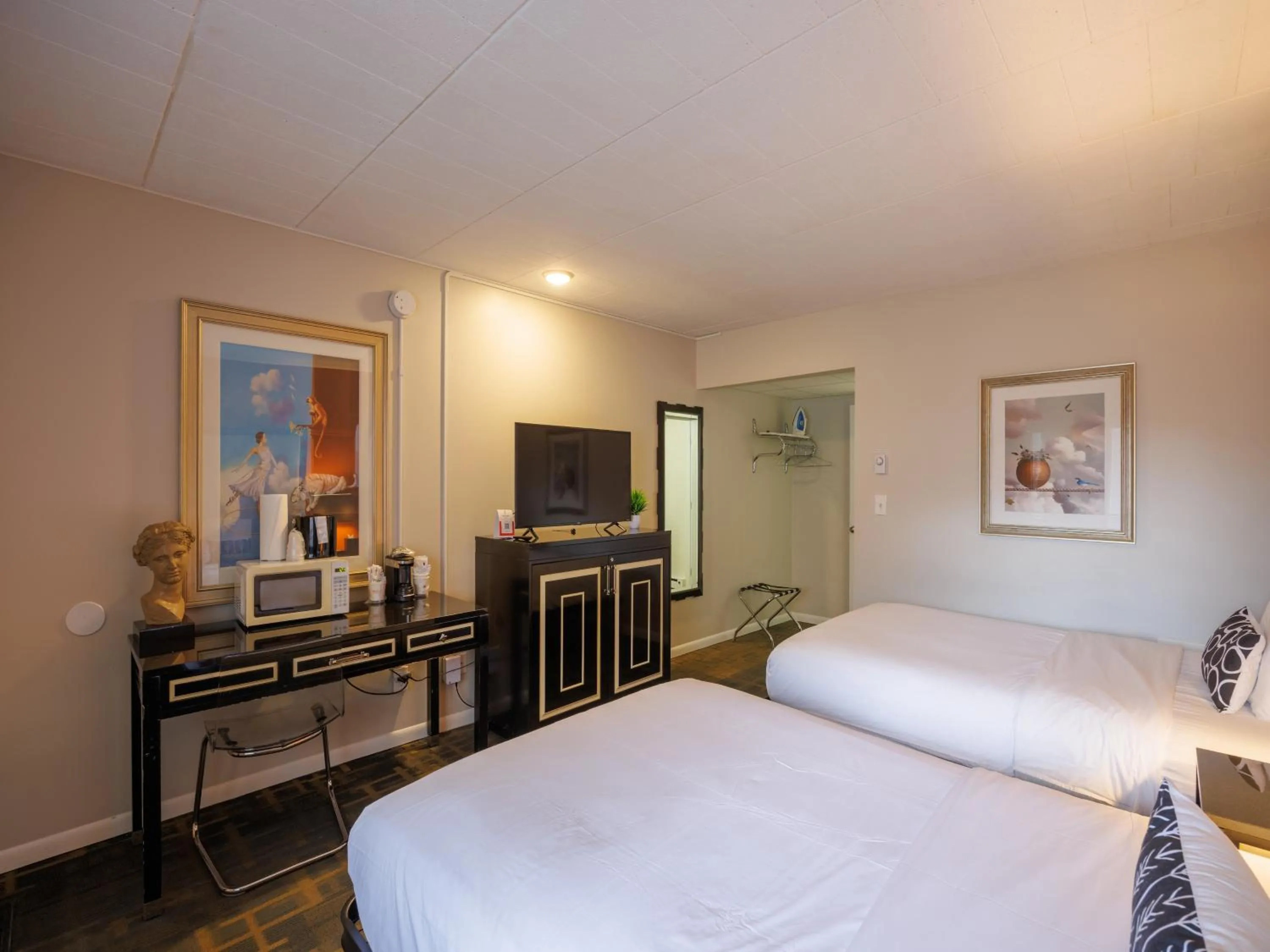 Bed in Hotel Royal Oak