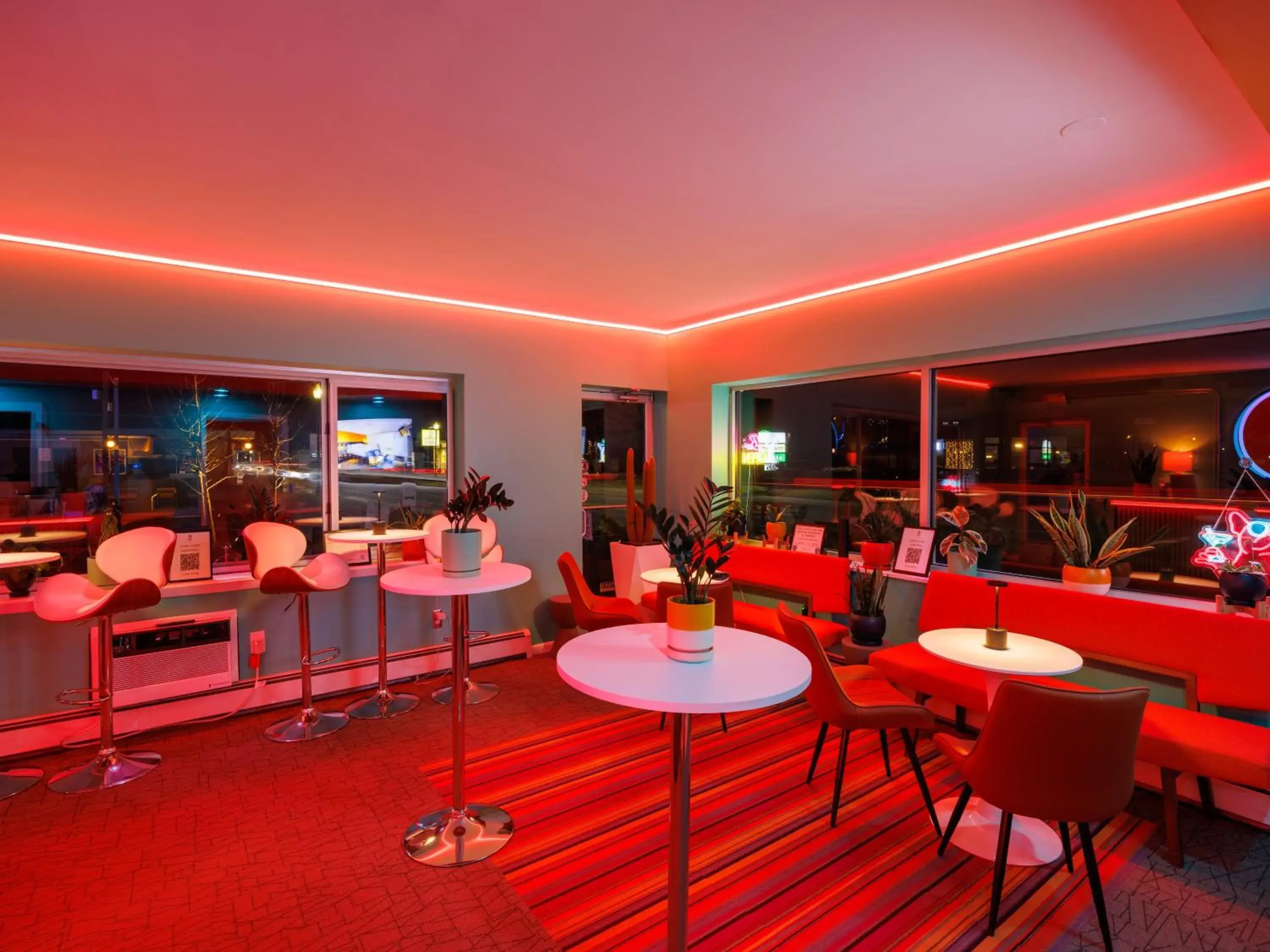 Lobby or reception in Hotel Royal Oak Lobby or reception in Hotel Royal Oak