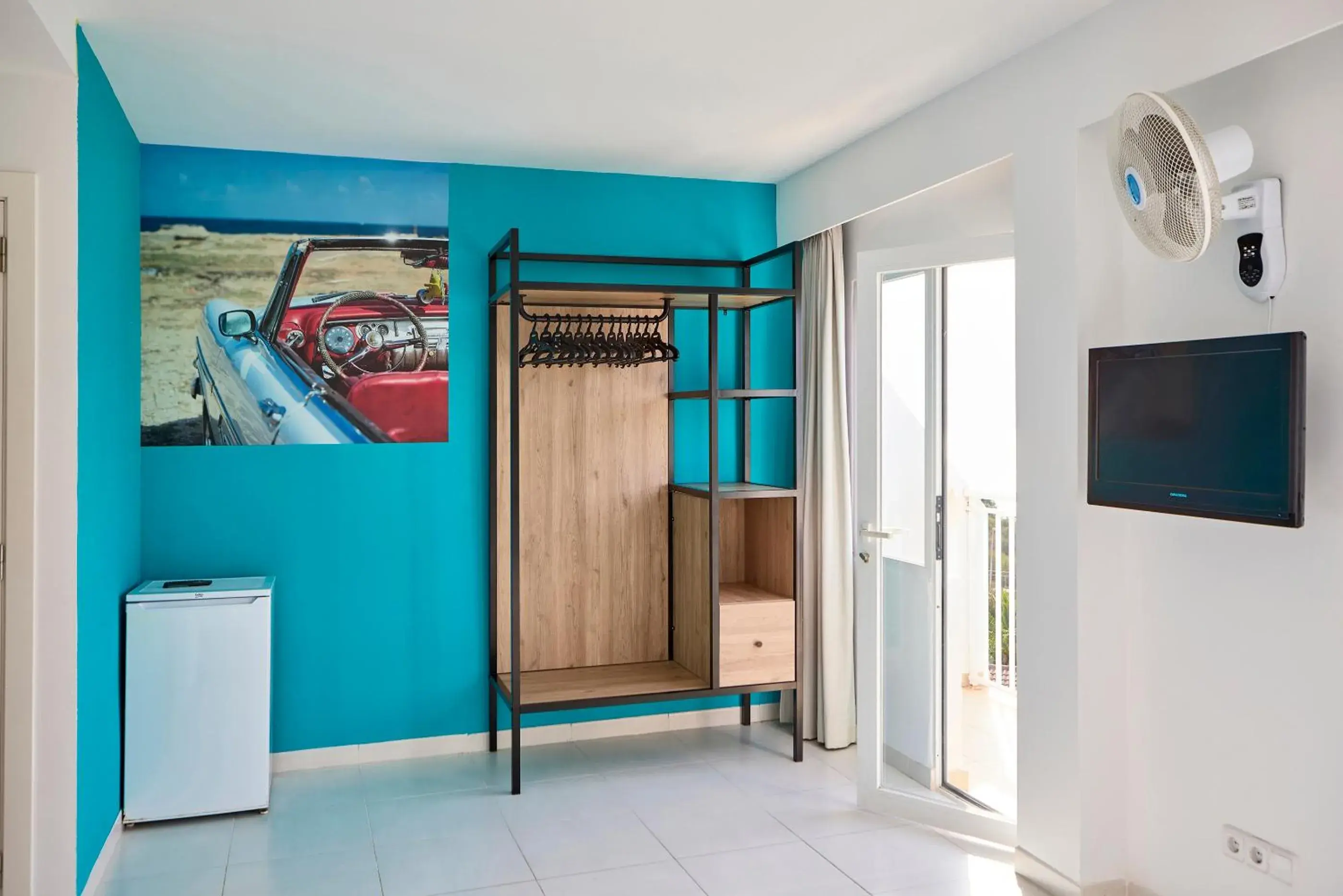 Comfort Double Room in Hostal Floridita Adults Only Comfort Double Room in Hostal Floridita Adults Only