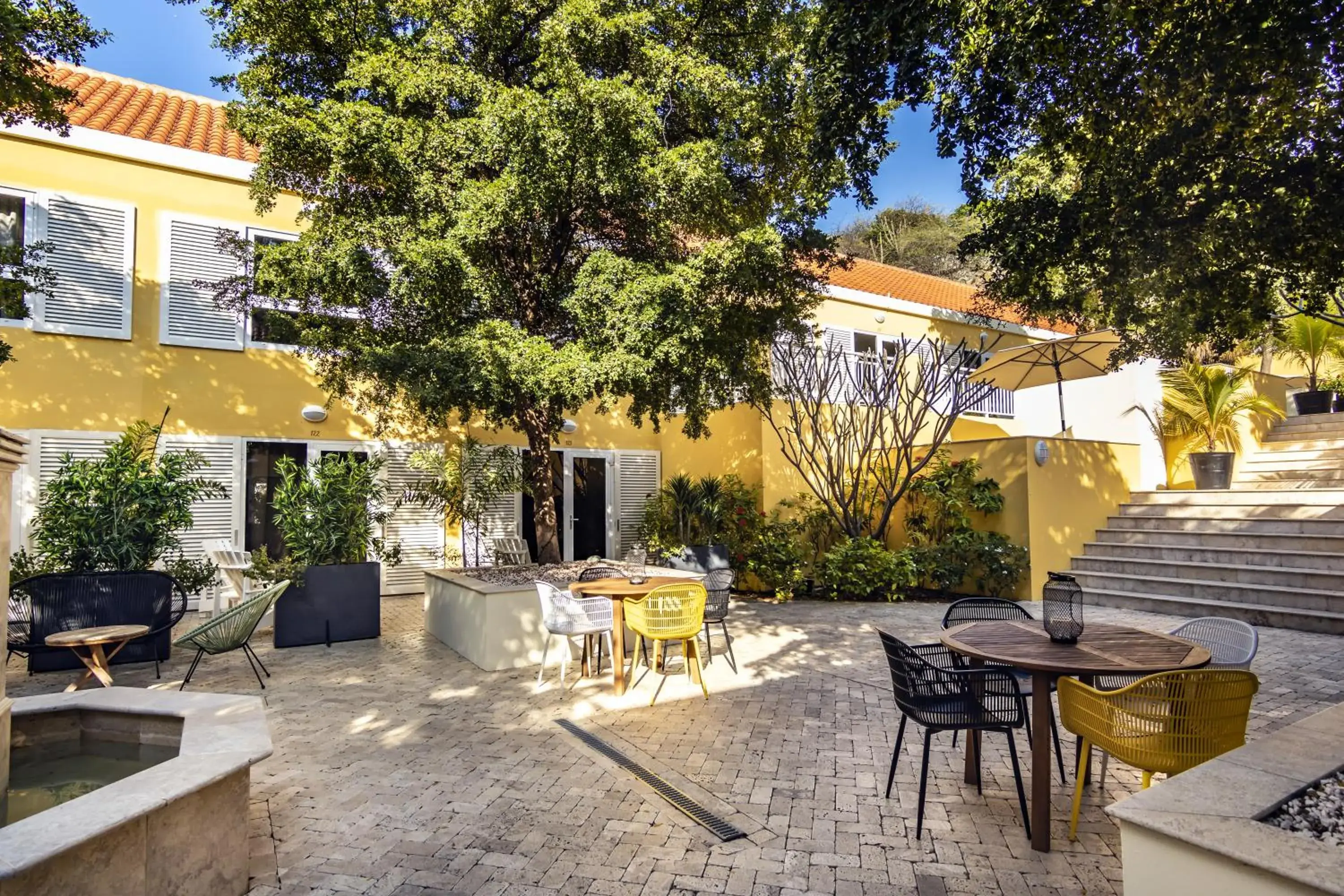 Property building in Bayside Boutique Hotel - Blue Bay Golf & Beach Resort Property building in Bayside Boutique Hotel - Blue Bay Golf & Beach Resort