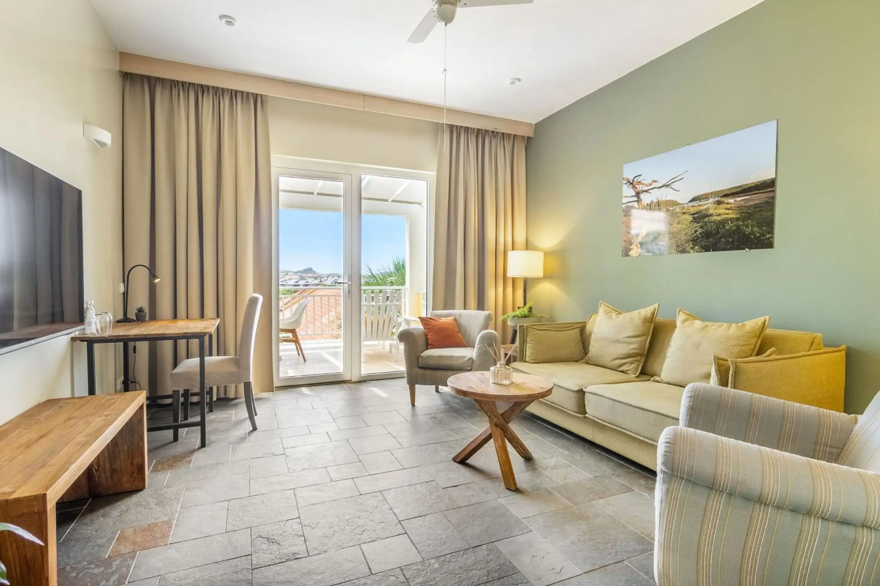 King Suite with Balcony in Bayside Boutique Hotel - Blue Bay Golf & Beach Resort King Suite with Balcony in Bayside Boutique Hotel - Blue Bay Golf & Beach Resort