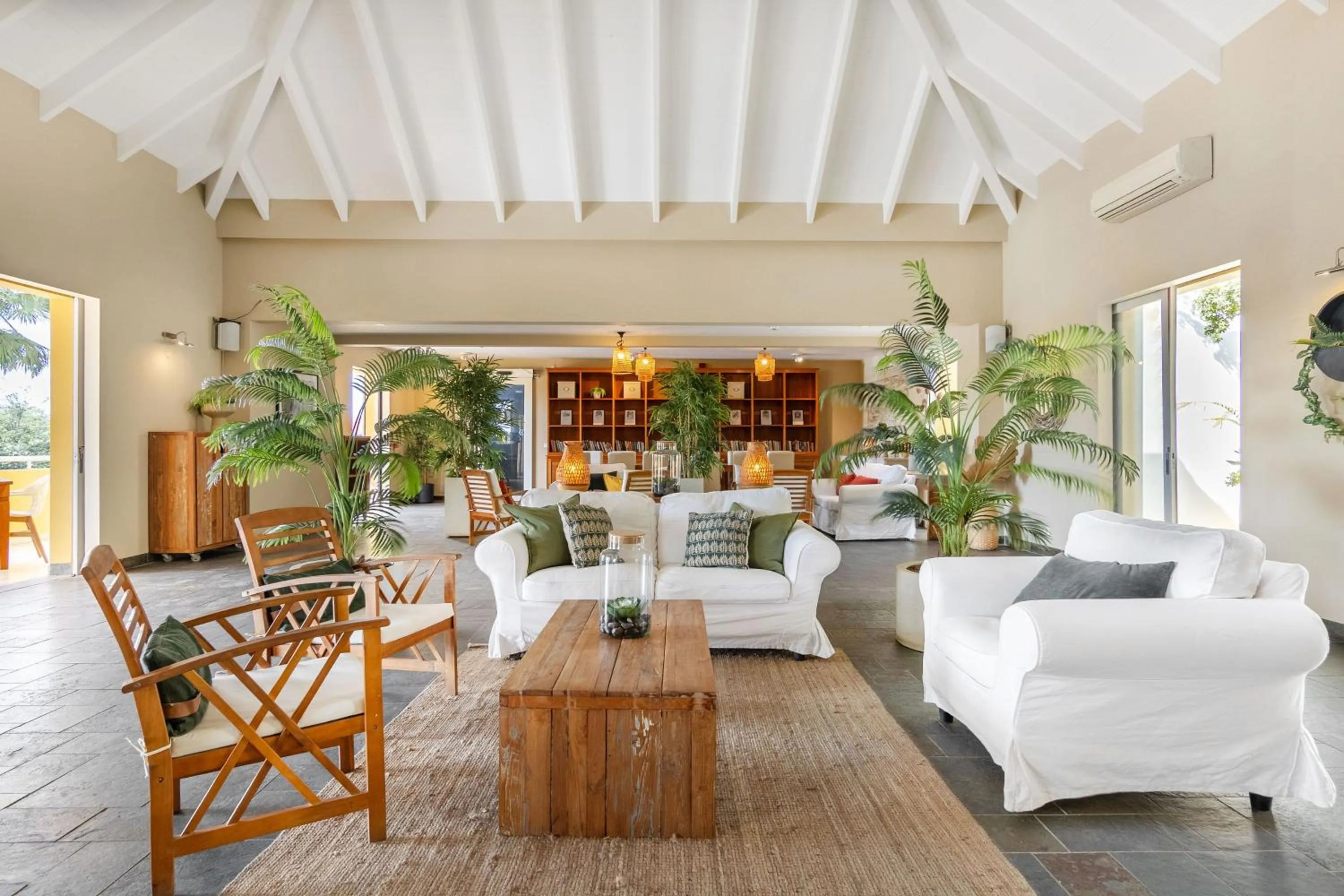 Lobby or reception in Bayside Boutique Hotel - Blue Bay Golf & Beach Resort